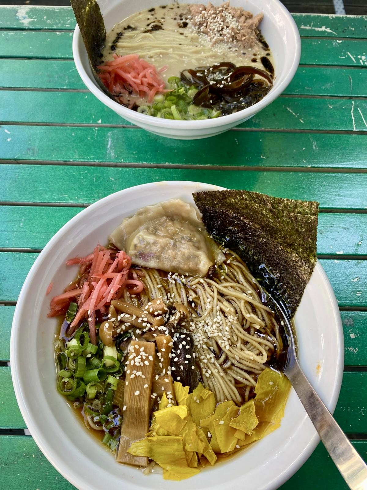 Yatta Vegan Ramen Żoliborz: food & drinks