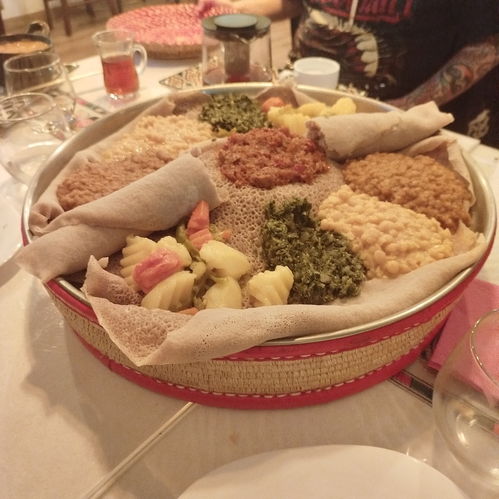 Mrgda Vegano: food & drinks