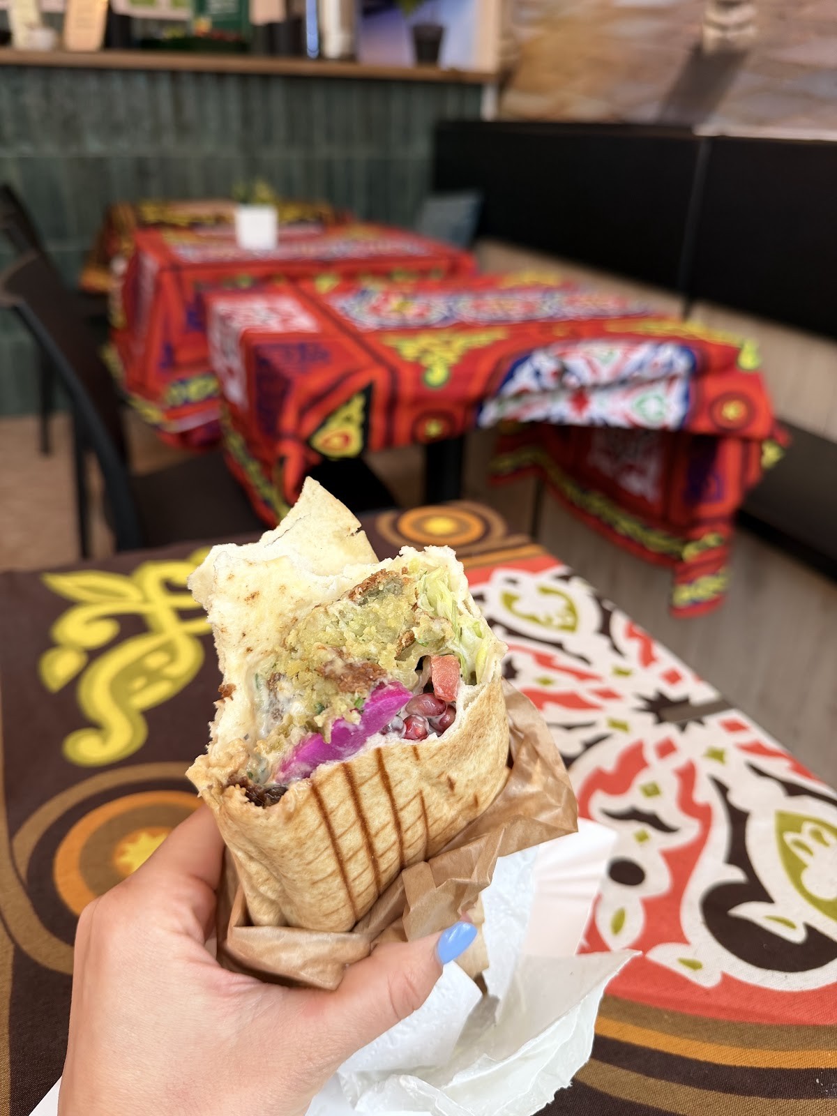 Falafel Garden & Mezze: food & drinks