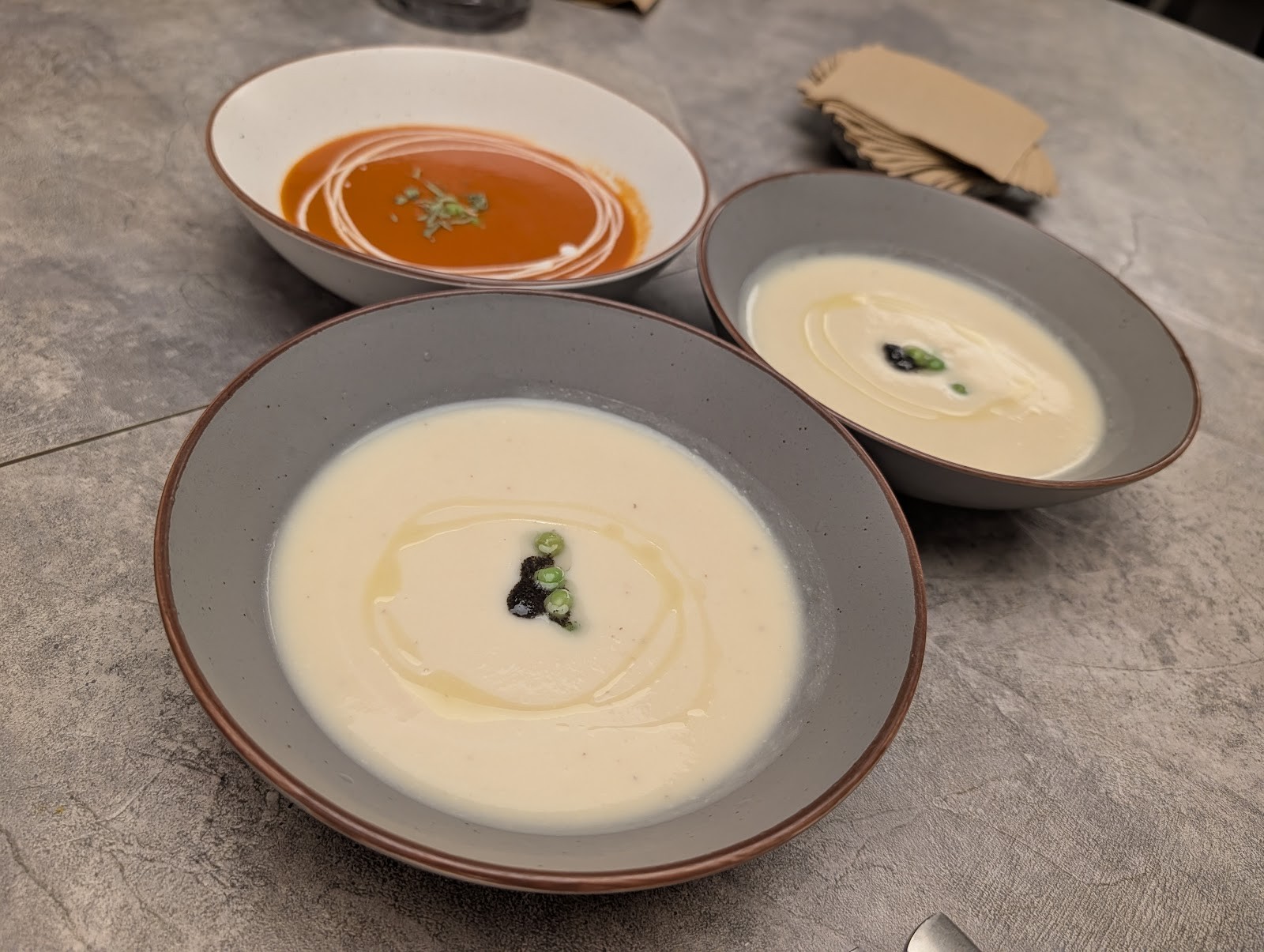 Clavius: food & drinks