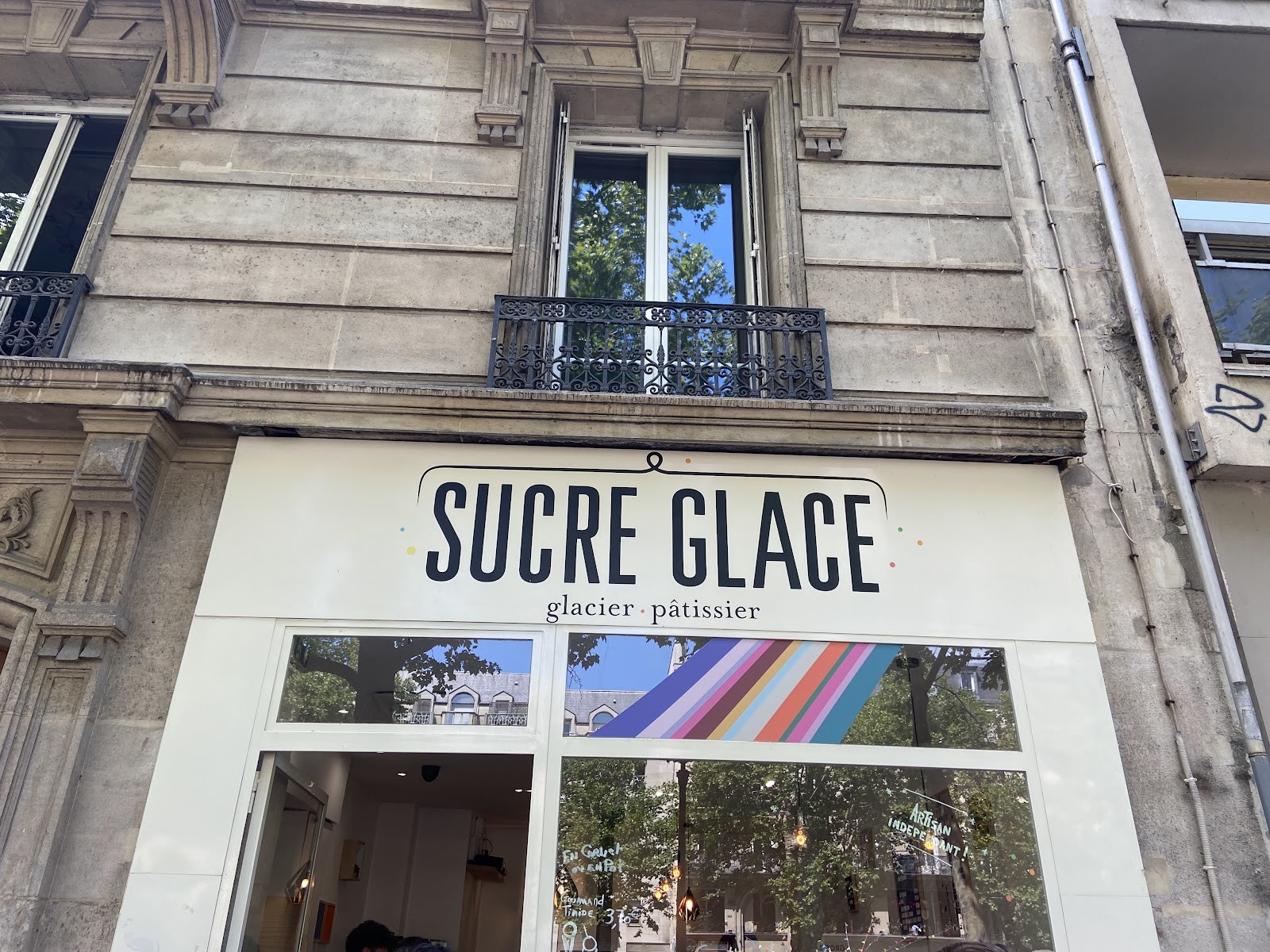 Sucre Glace, le glacier artisanal du canal saint Martin: the place