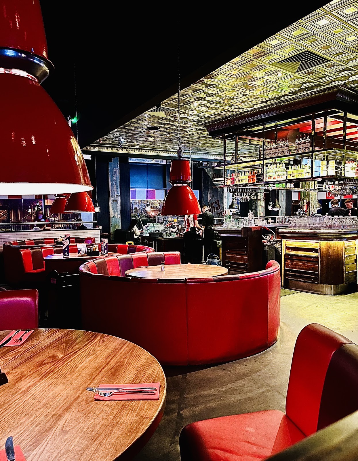 TGI Fridays - Barrhead Rd: the place