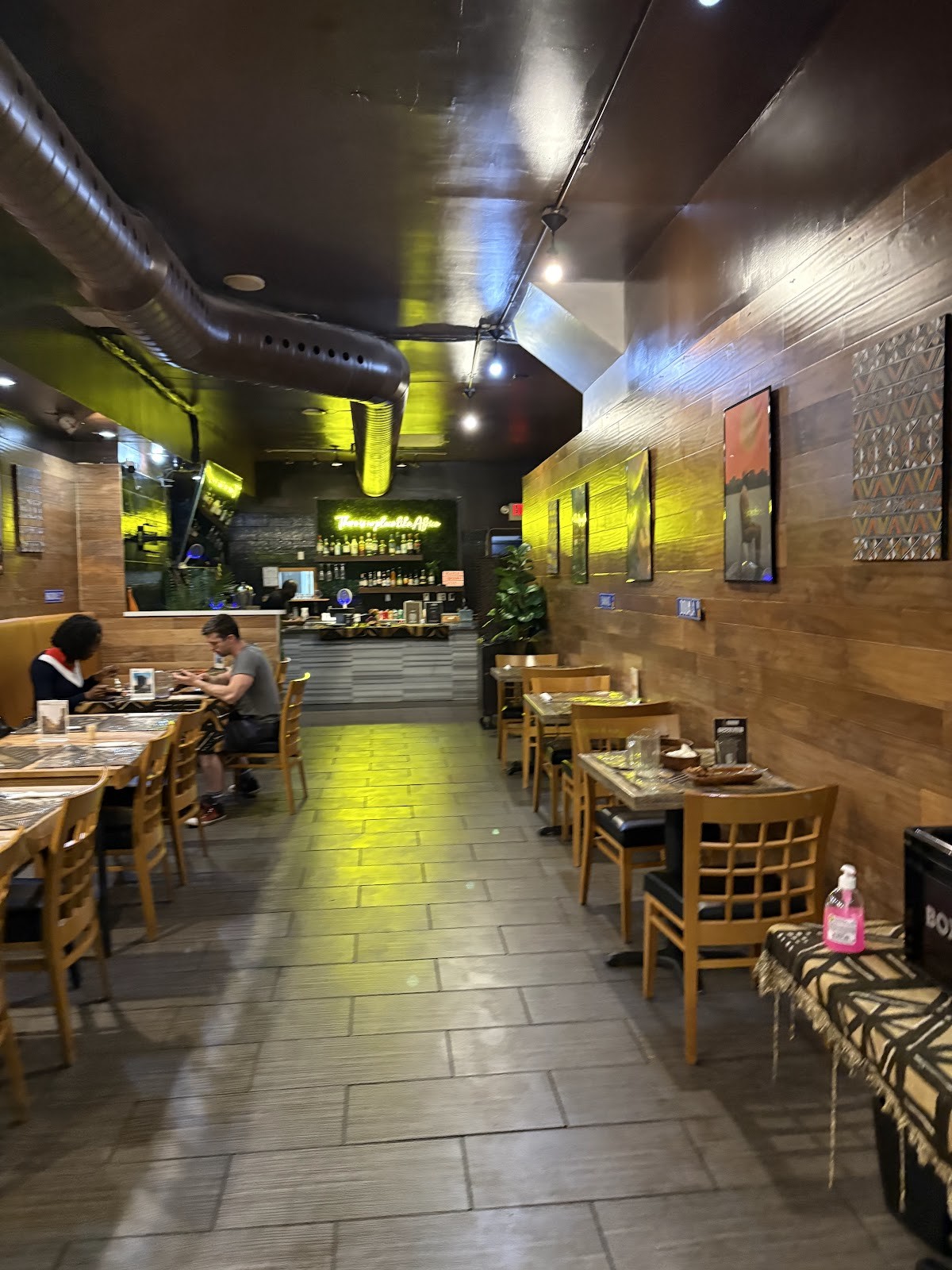 Nganda African Street Food: the place
