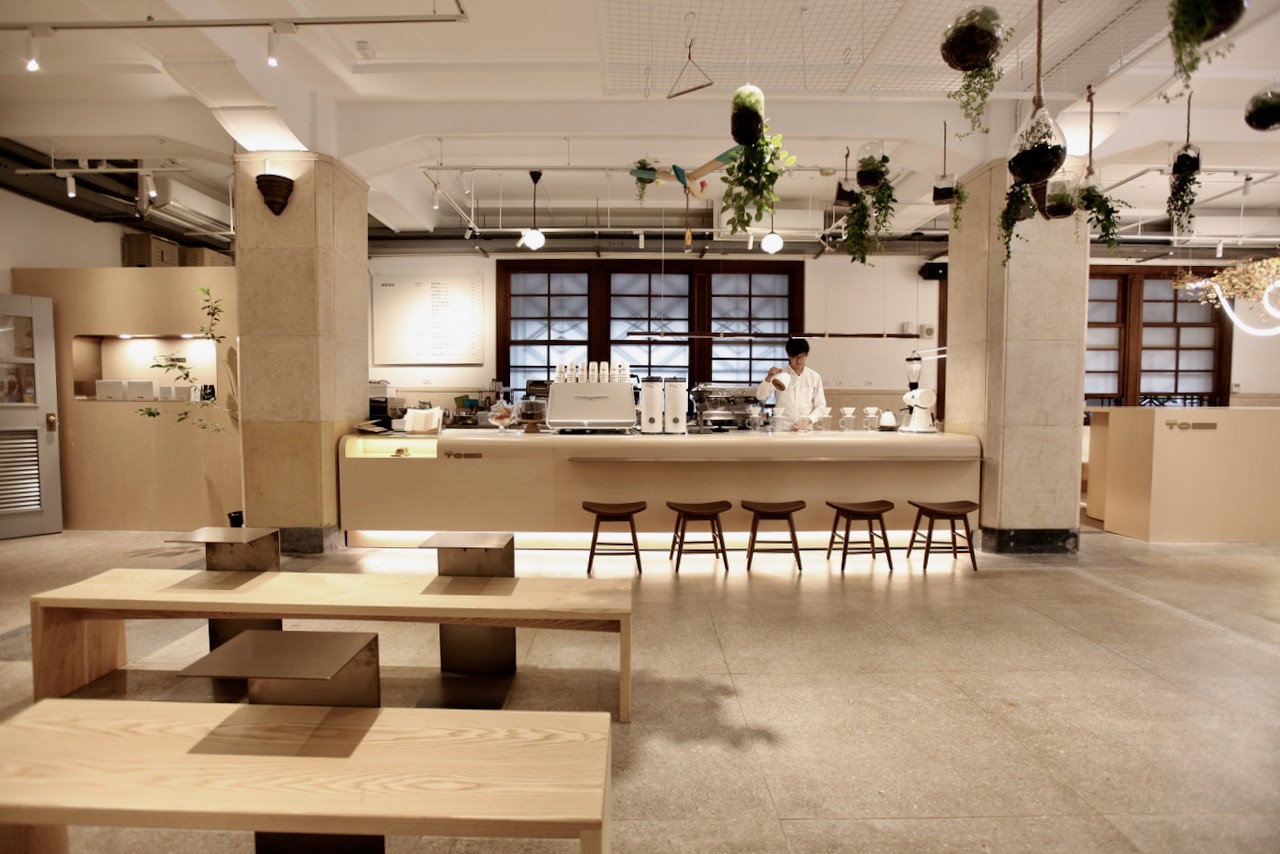 COFFEE TO (國家攝影文化中心門市): the place