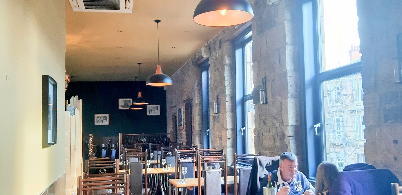 The Indian On Skirving Street: the place