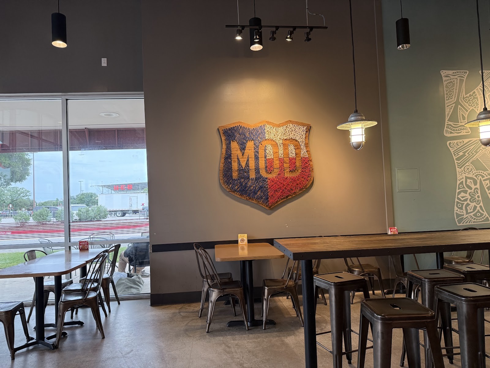 MOD Pizza: the place