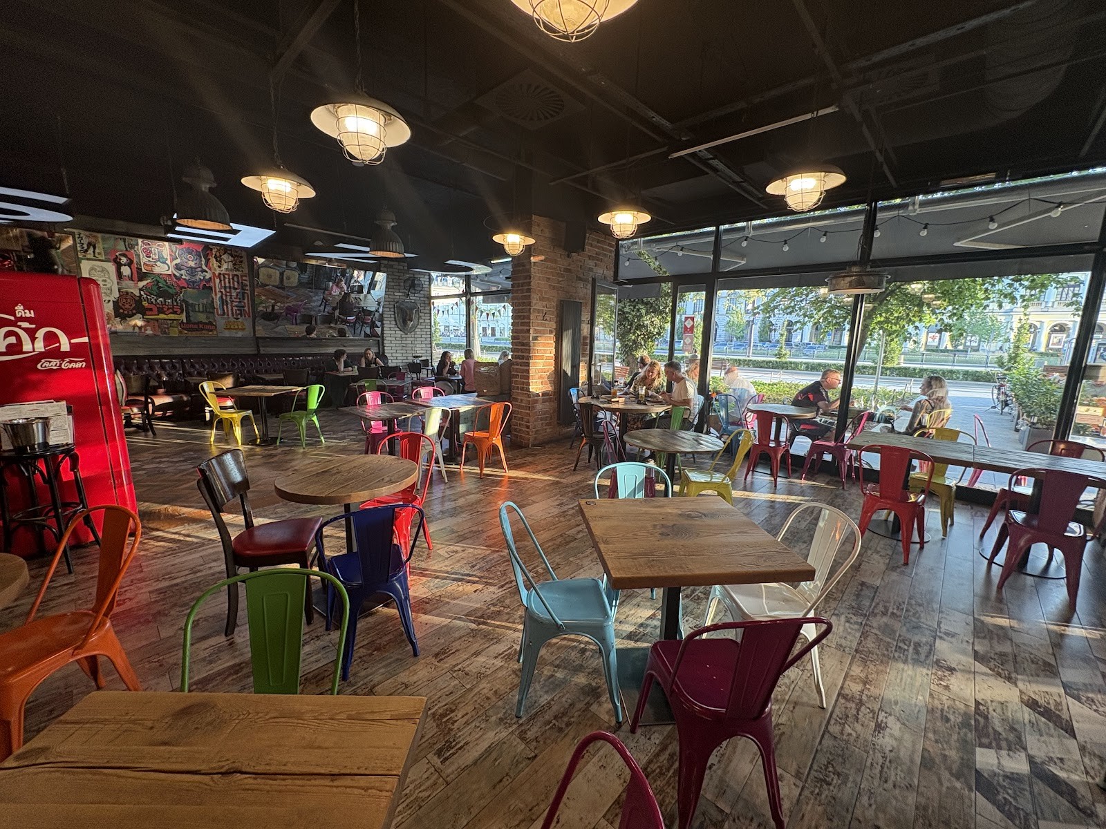 THAISTY: the place