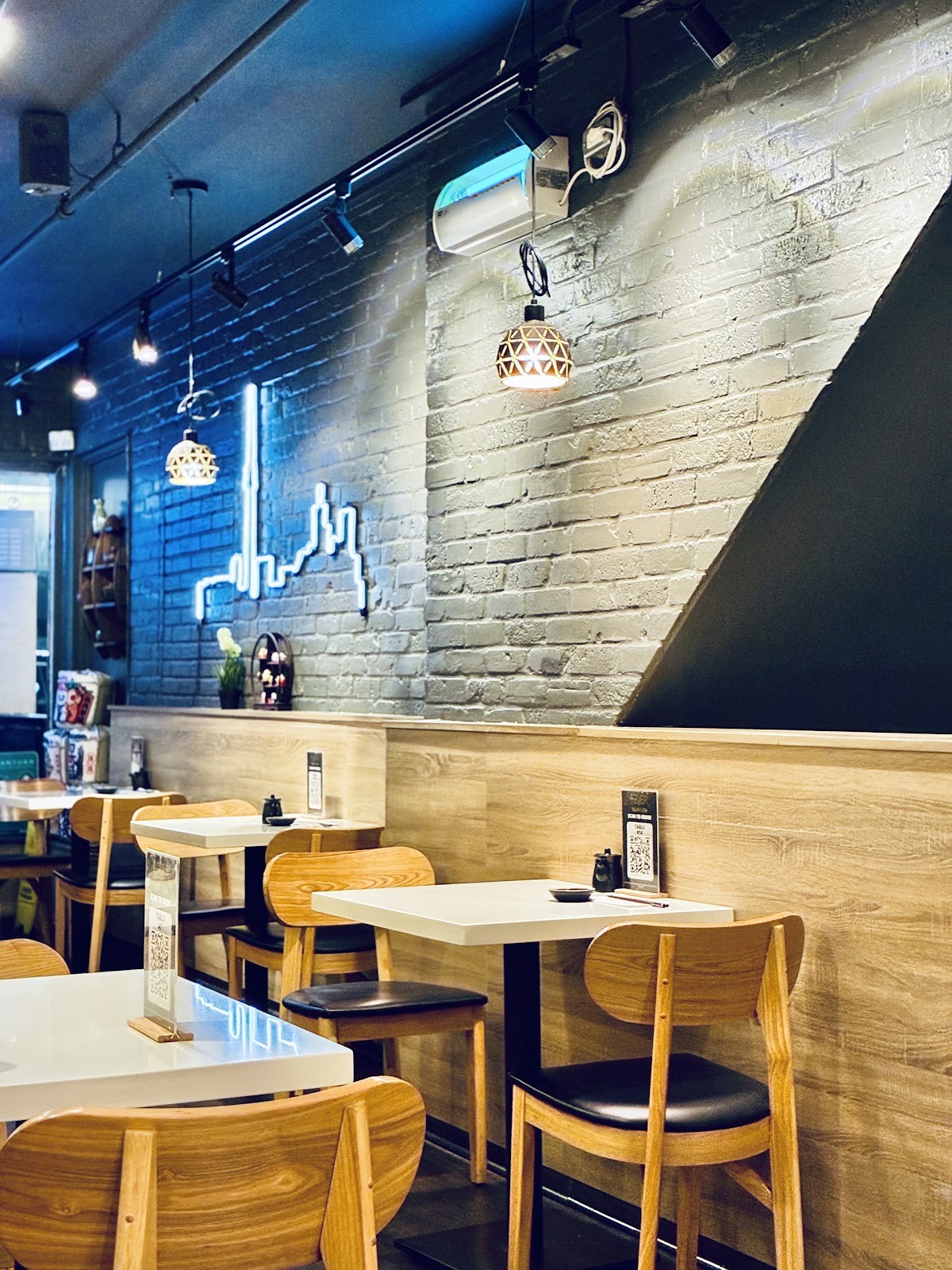 4Ever Sushi: the place