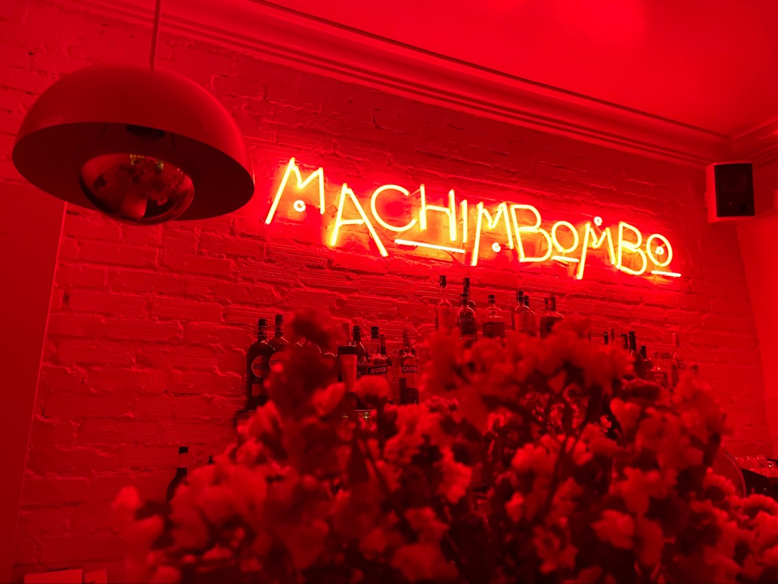 Machimbombo: the place