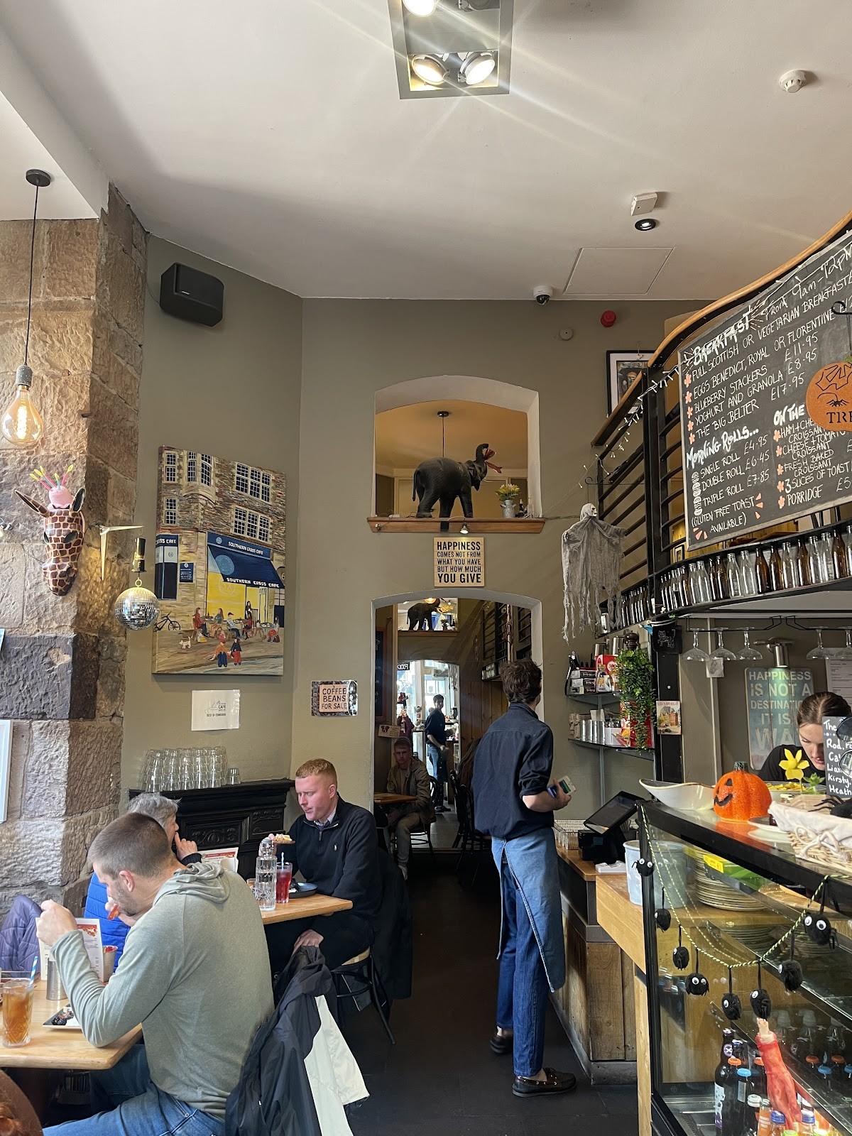 Southern Cross Cafe: the place