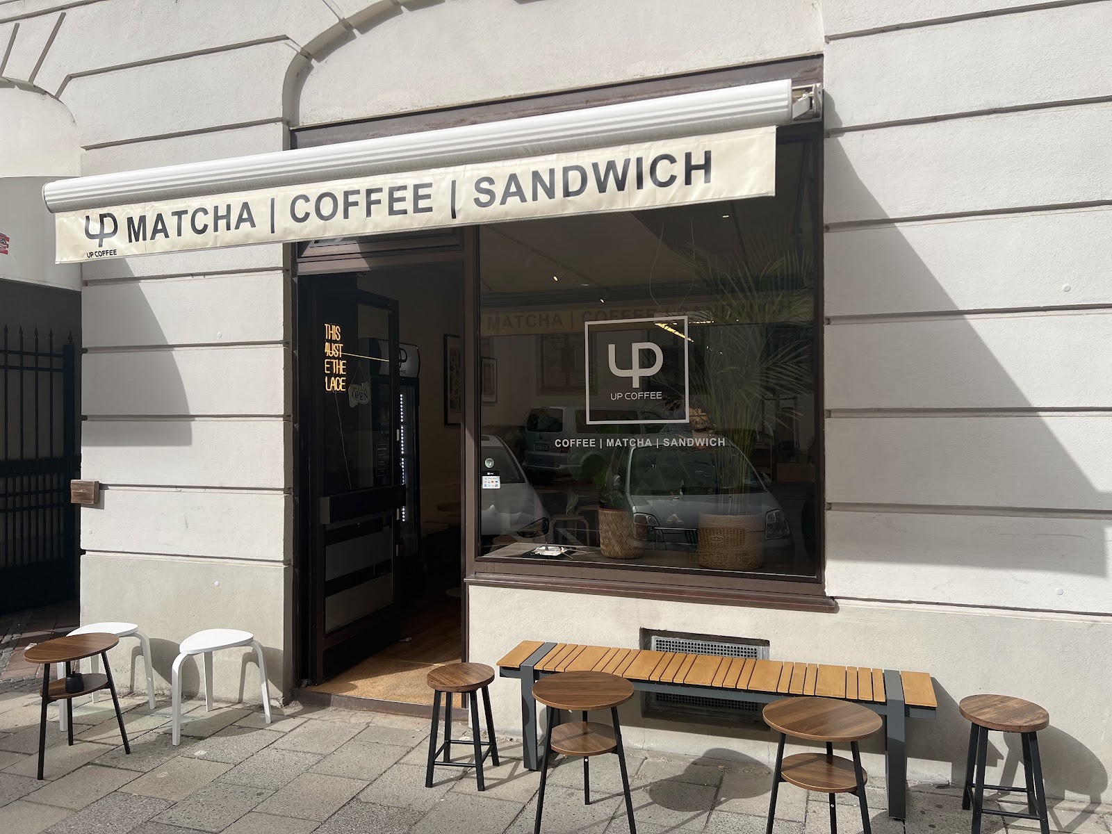 UP Coffee (Café): the place