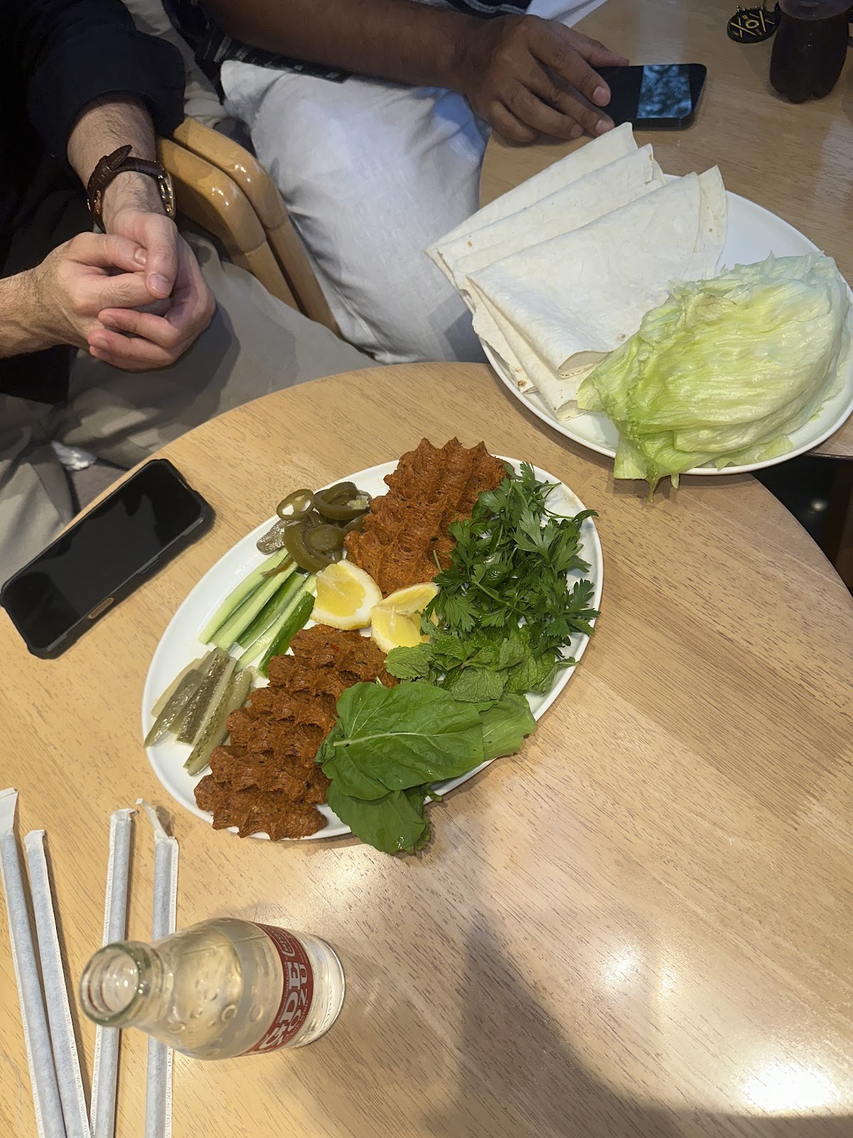 CigkofteM (تشيكوفته ام): food & drinks