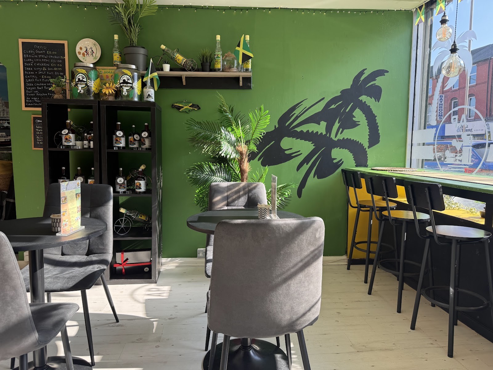 Mo'Bay Shack: the place
