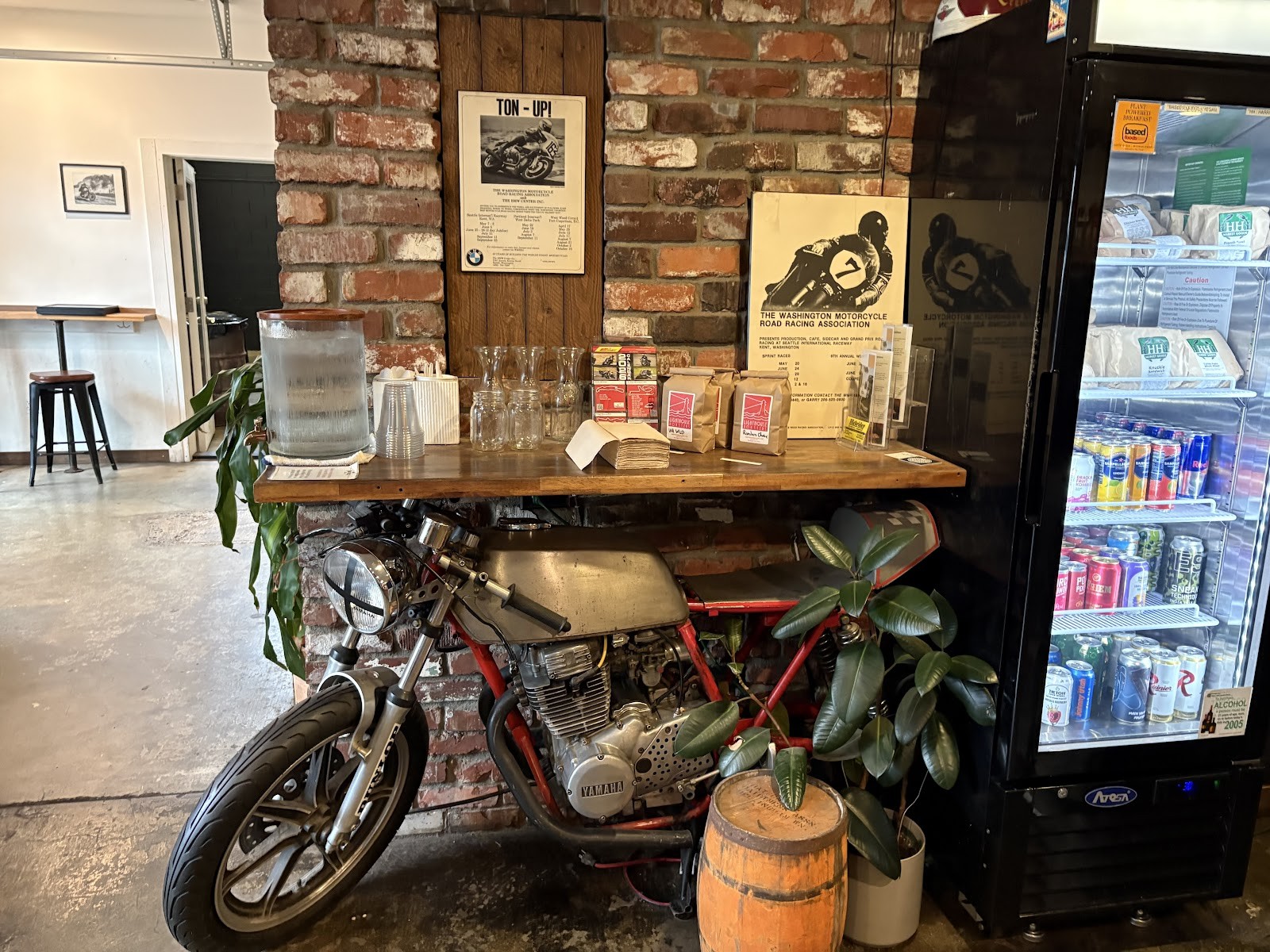 Two Kick Coffee: the place