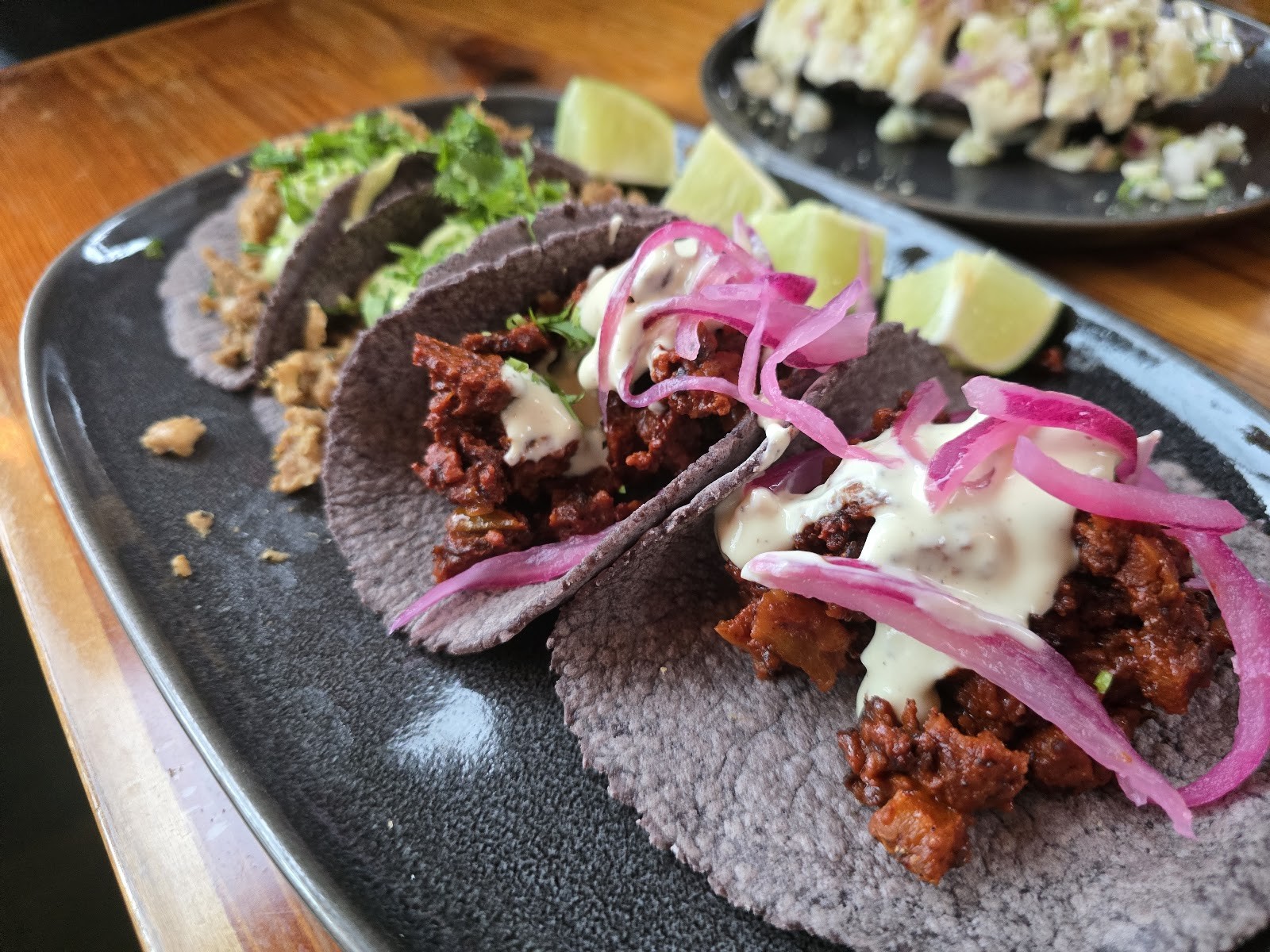 Mis Tacones: food & drinks
