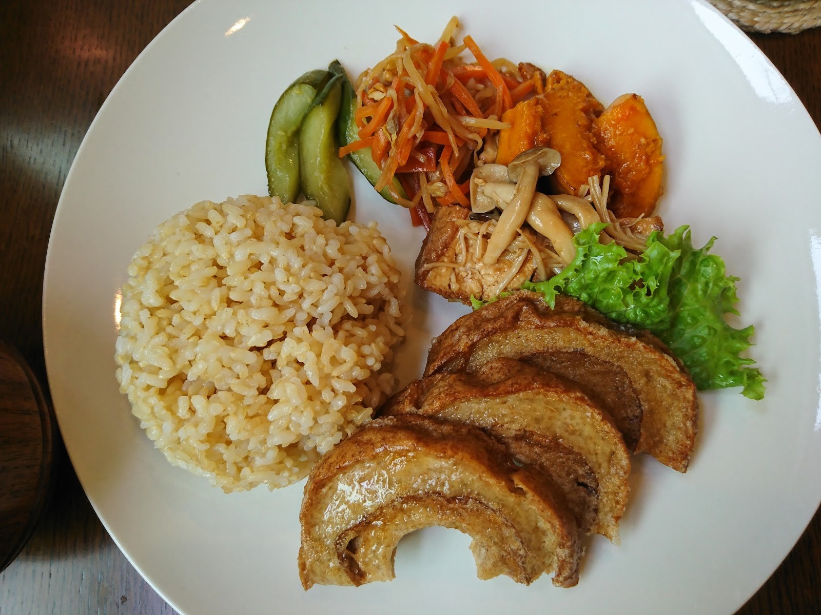 Cafe 5884: food & drinks