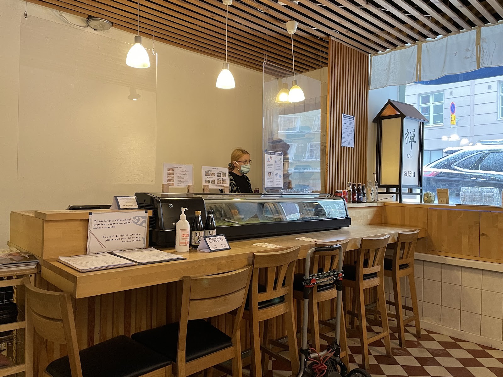 Zen Sushi - sushi & sake: the place