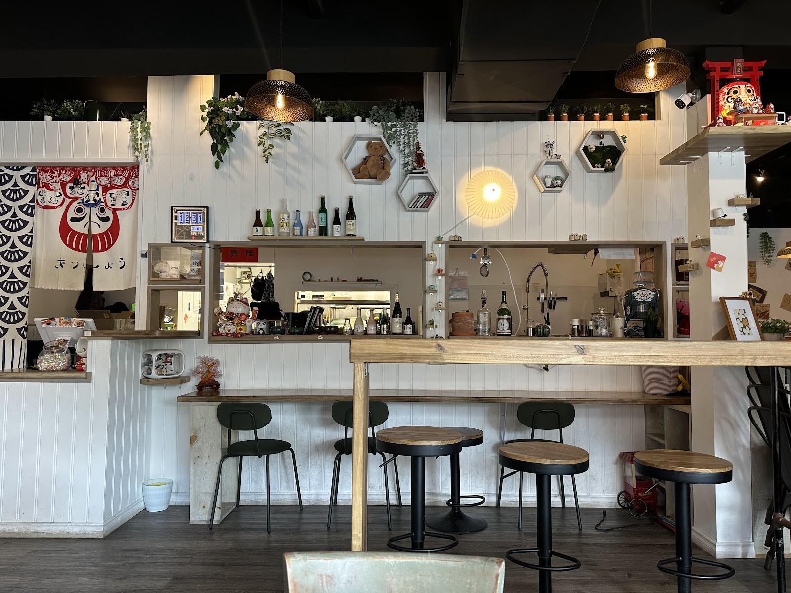 Dondonya: the place