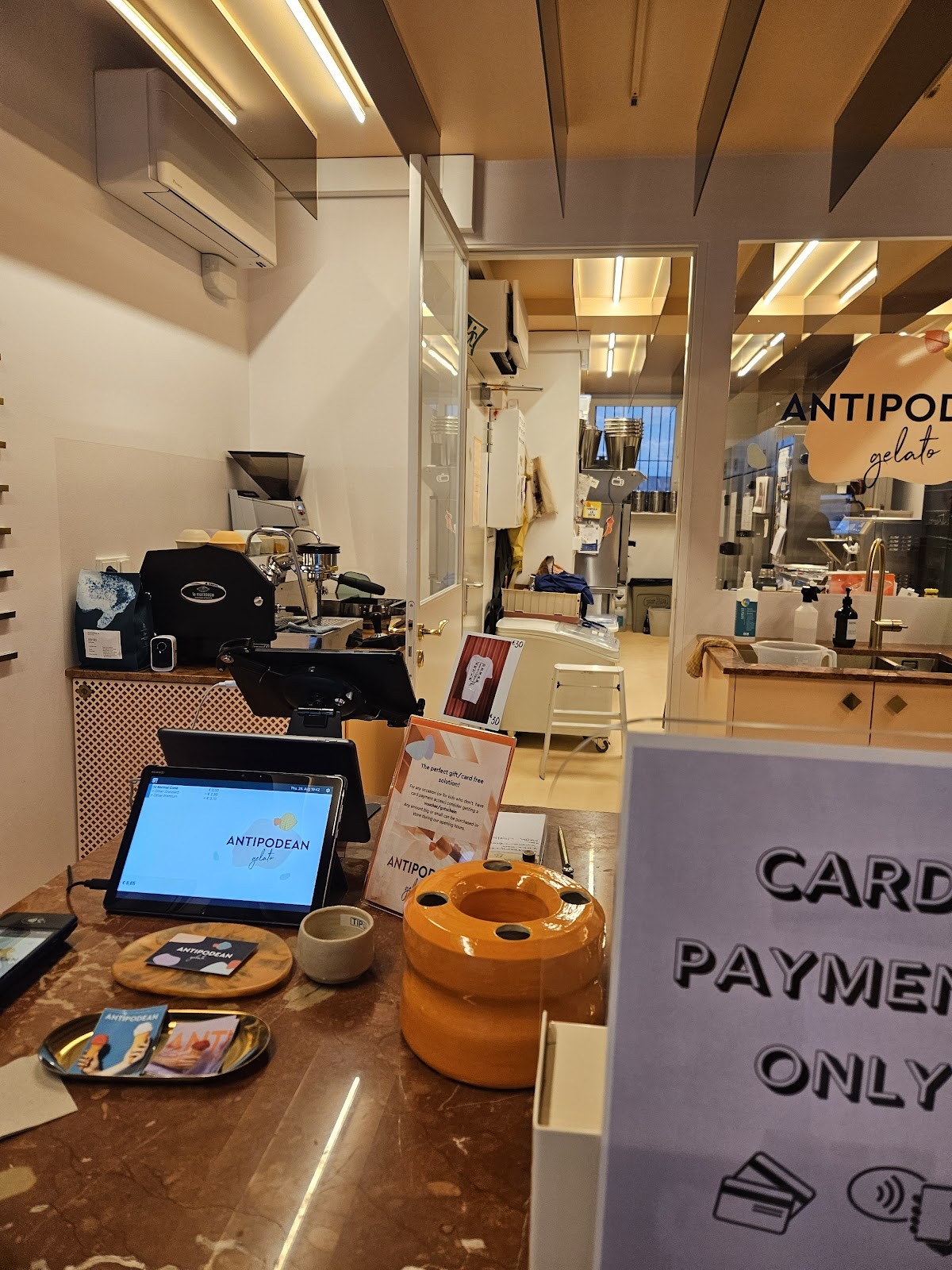 ANTIPODEAN gelato: the place