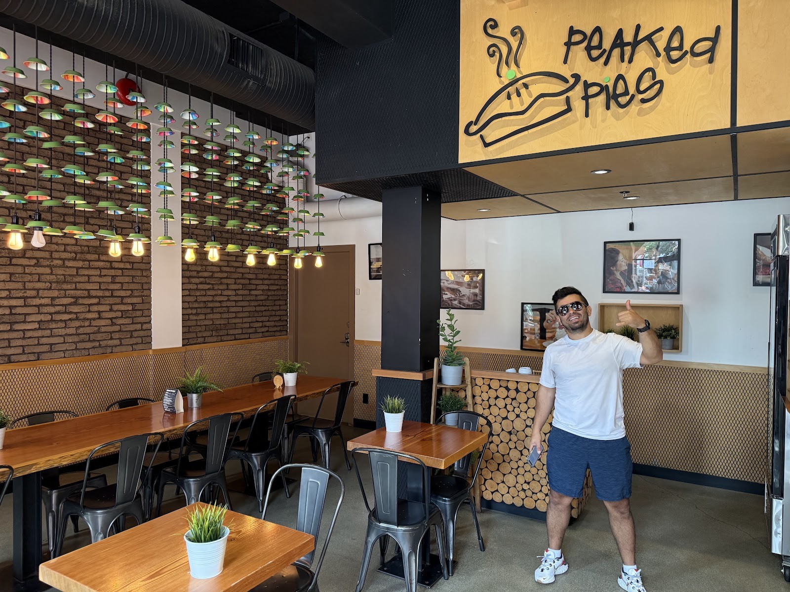 Peaked Pies Vancouver: the place
