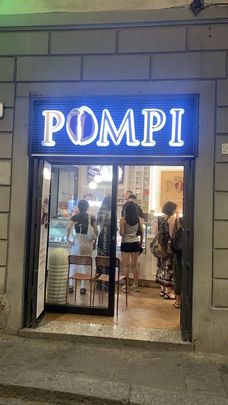 Pompi: photo