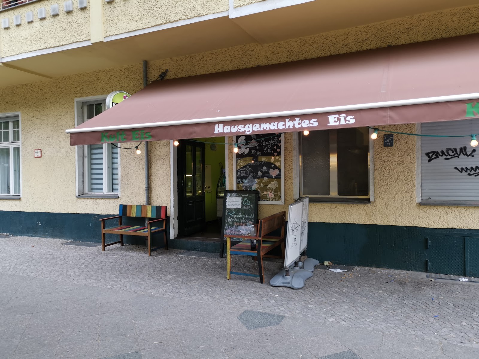 Kult Eis: the place