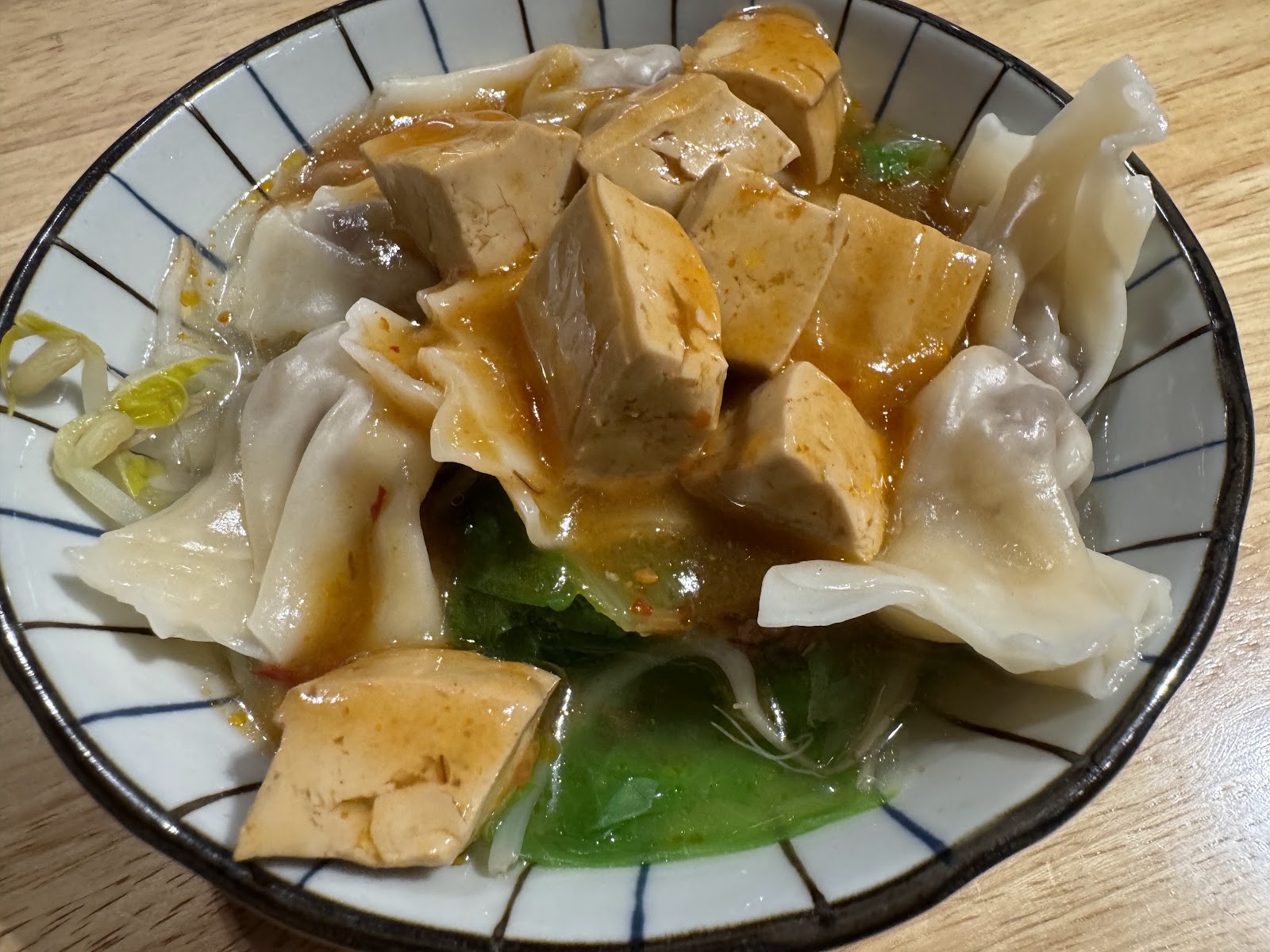 Miao Guanyin - 妙觀音素食 - Shuanglian/Jinxi Street: food & drinks