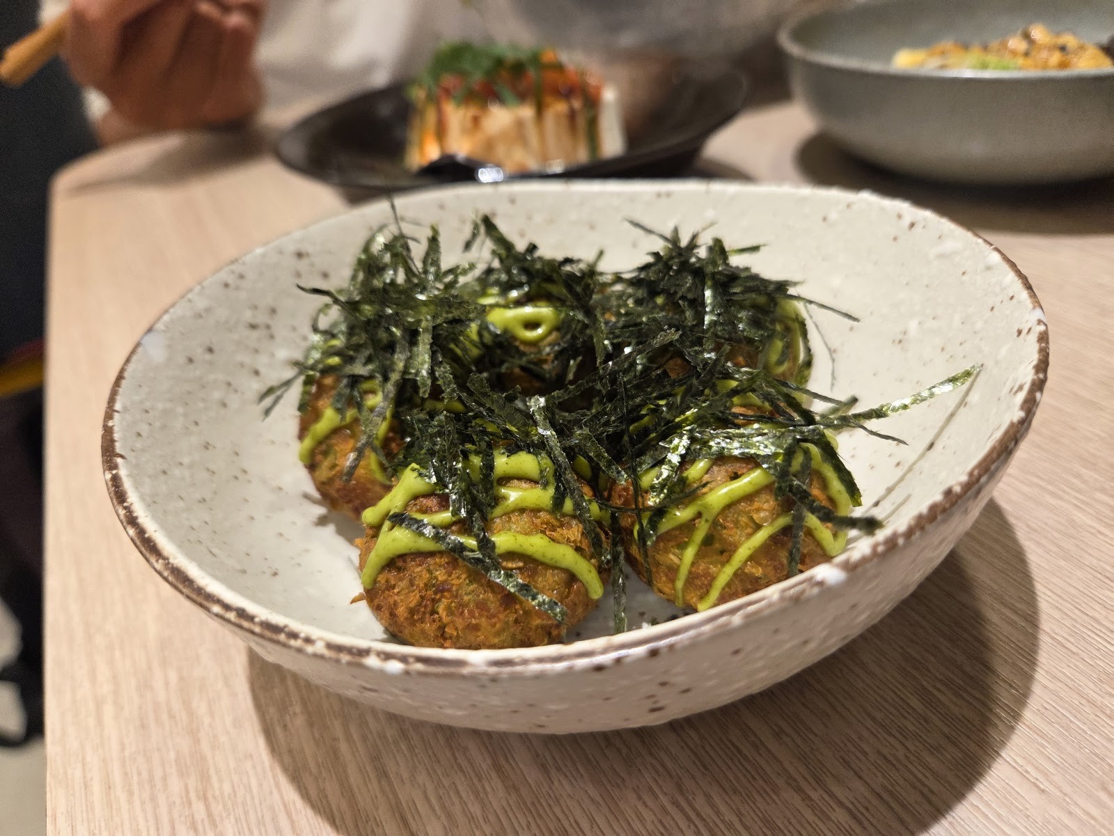 Root Ramen: food & drinks