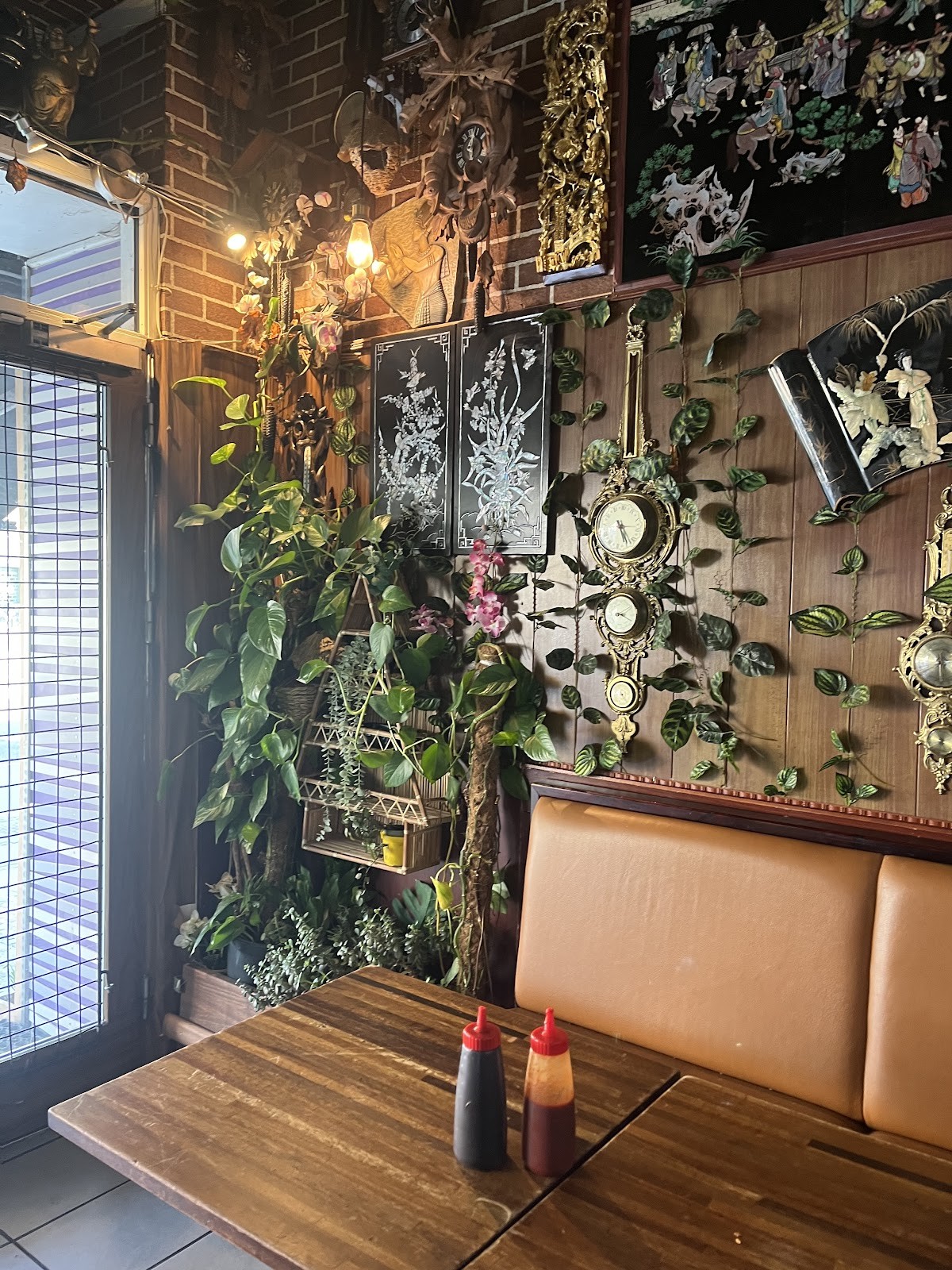 Viet Thai: the place