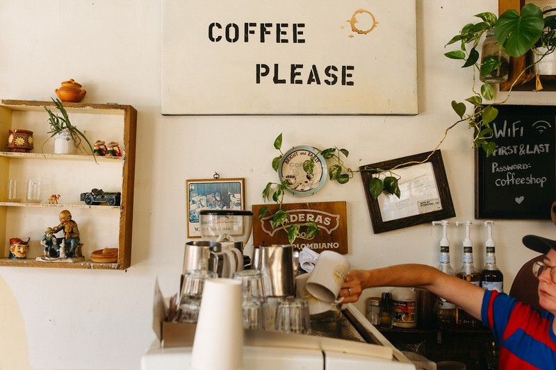 First & Last Coffee Shop: photo 4
