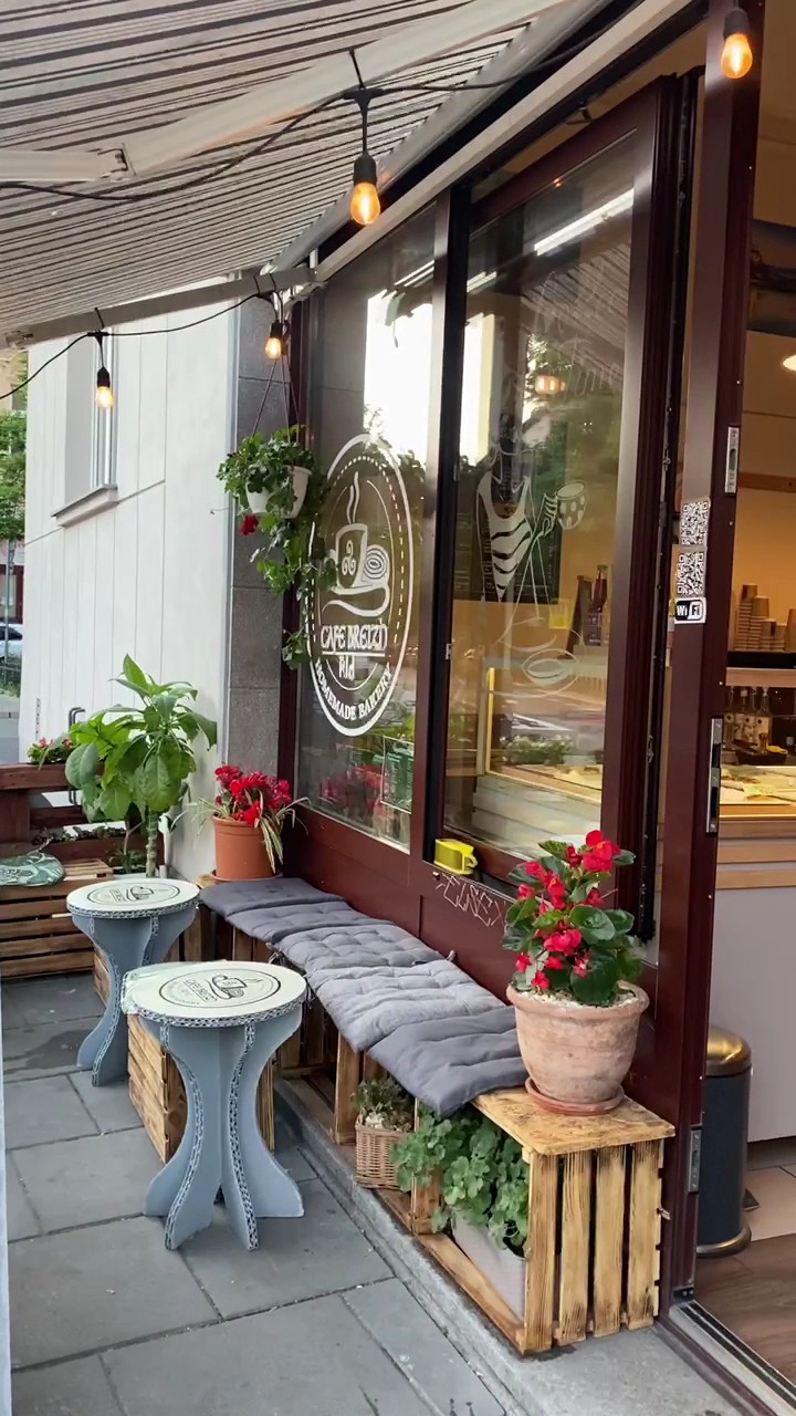 Kawiarnia i cukiernia - Cafe BREIZH-RID: the place