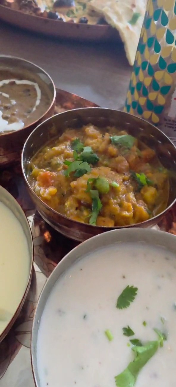 Barsana Pure Vegetarian and Vegan Indian Restaurant: food & drinks