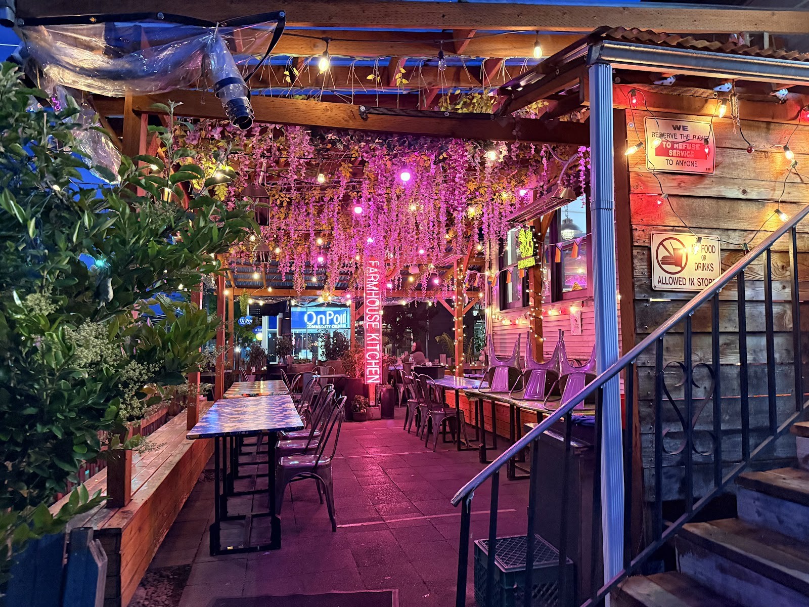 Farmhouse Kitchen Thai Cuisine: the place
