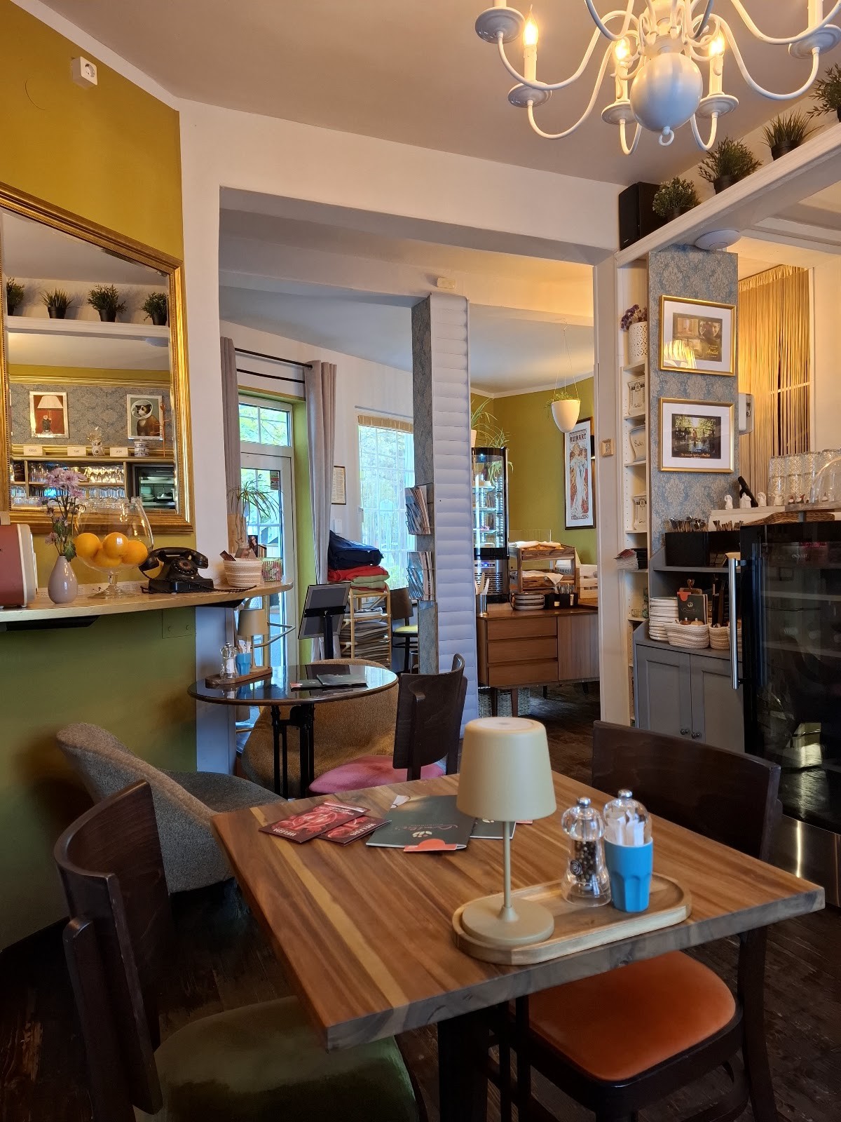 Amélie's Wohnzimmer - Frankfurt am Main: the place