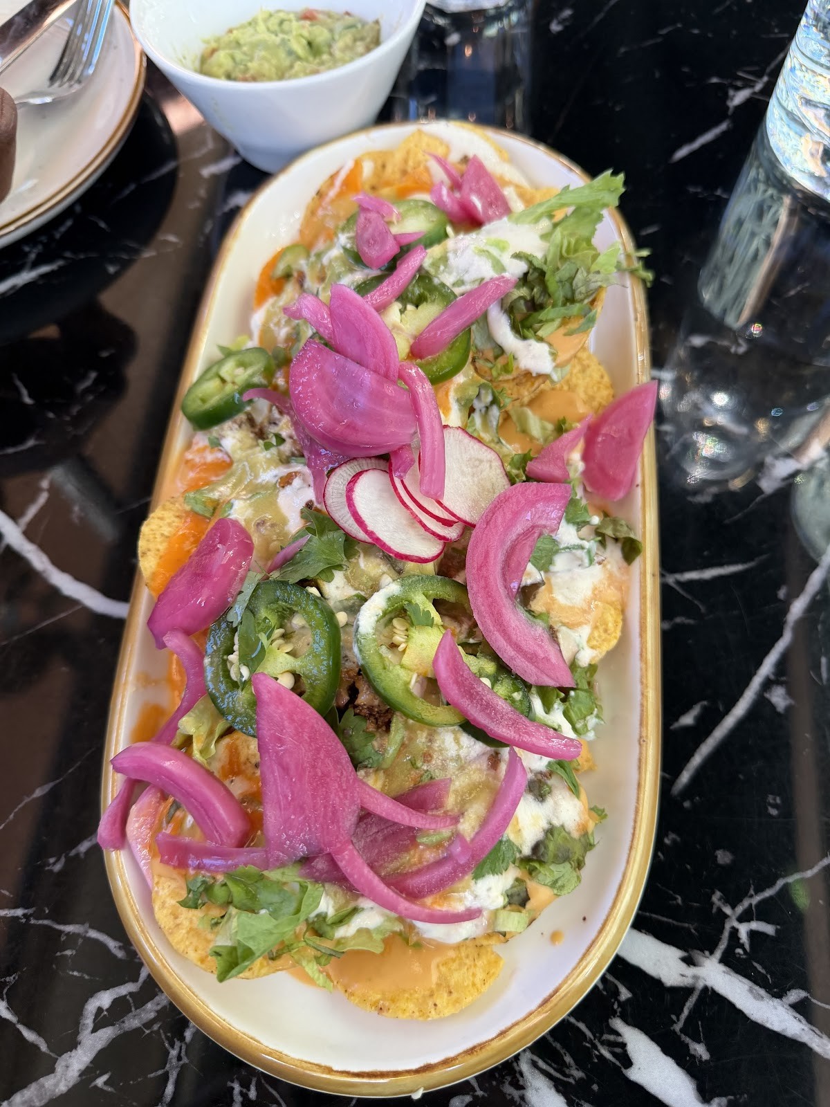 Avo: food & drinks