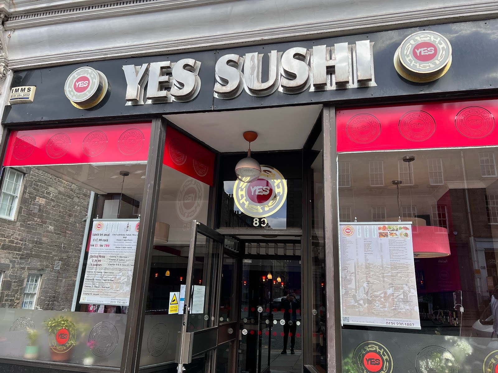 Yes Sushi: the place
