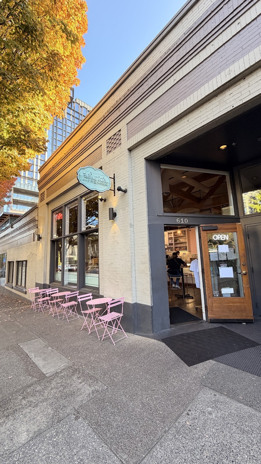 Petunia's Pies & Pastries: the place