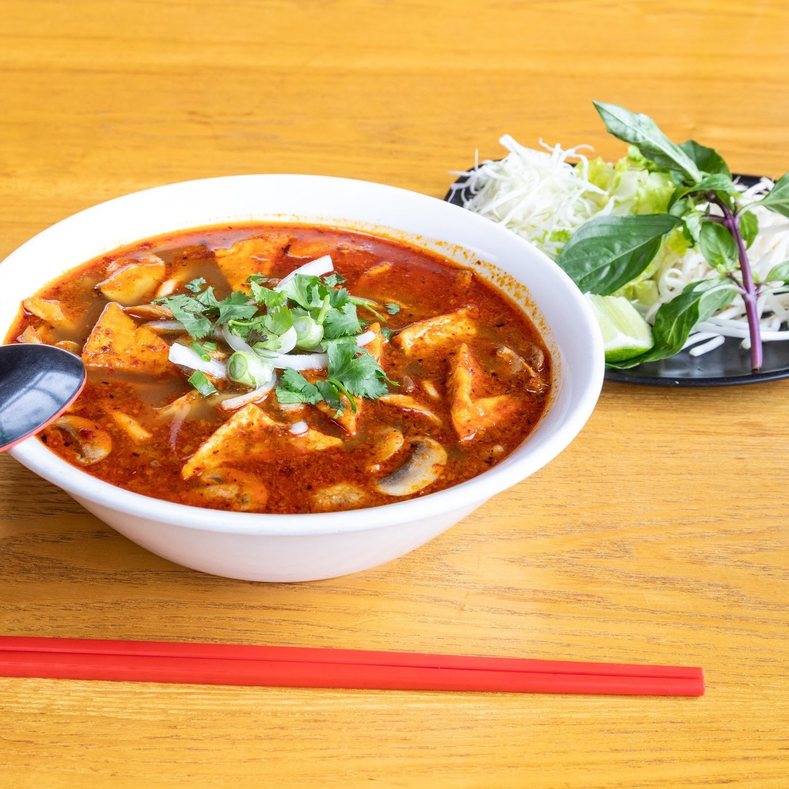 Chu Minh Tofu and Vegan Deli: food & drinks