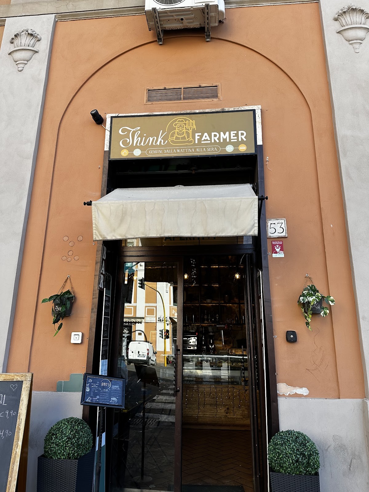 Think Farmer: the place