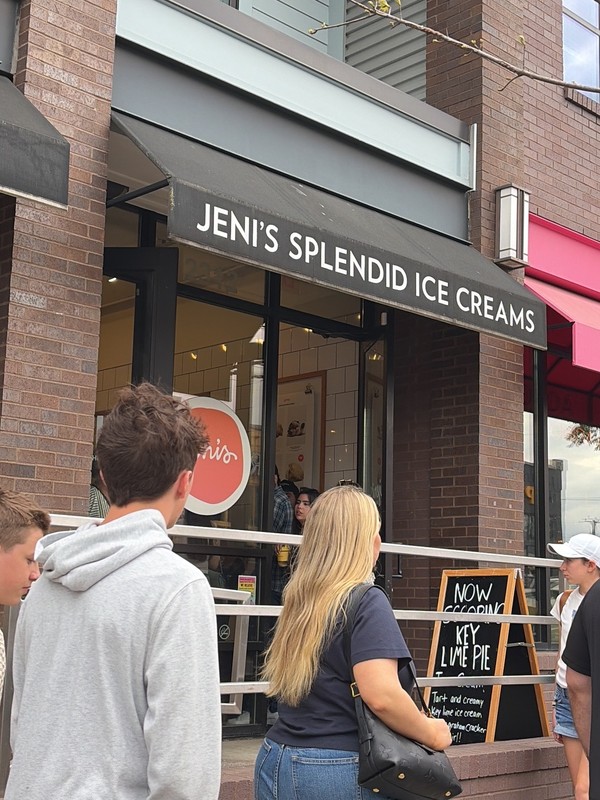 Jeni's Splendid Ice Creams: photo 4