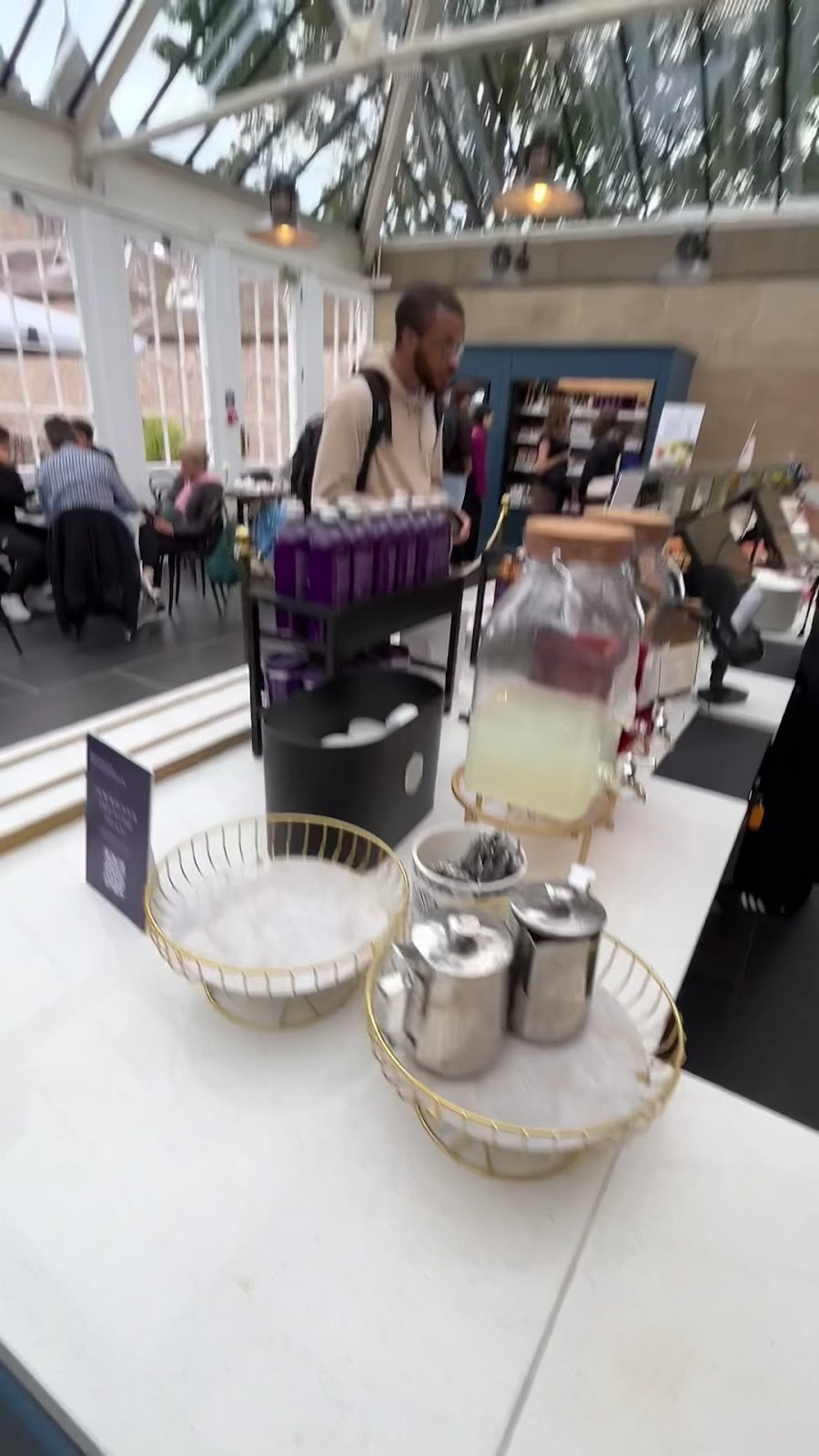 The Cafe at the Palace: the place