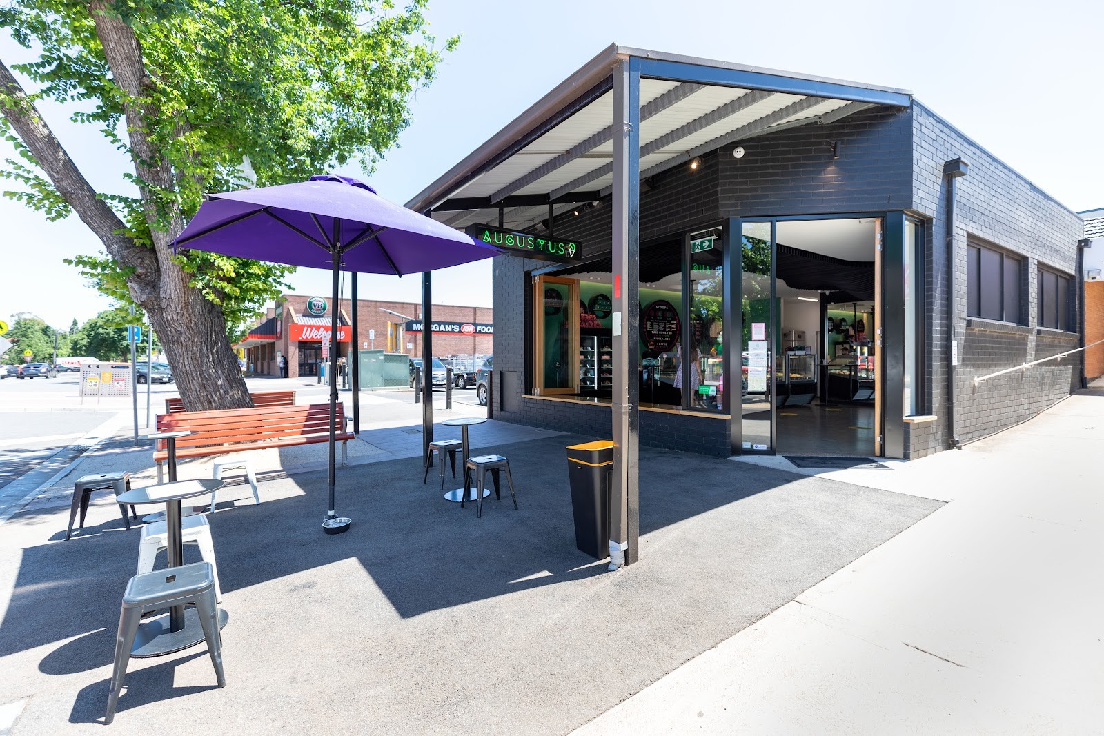 Augustus Gelatery: the place