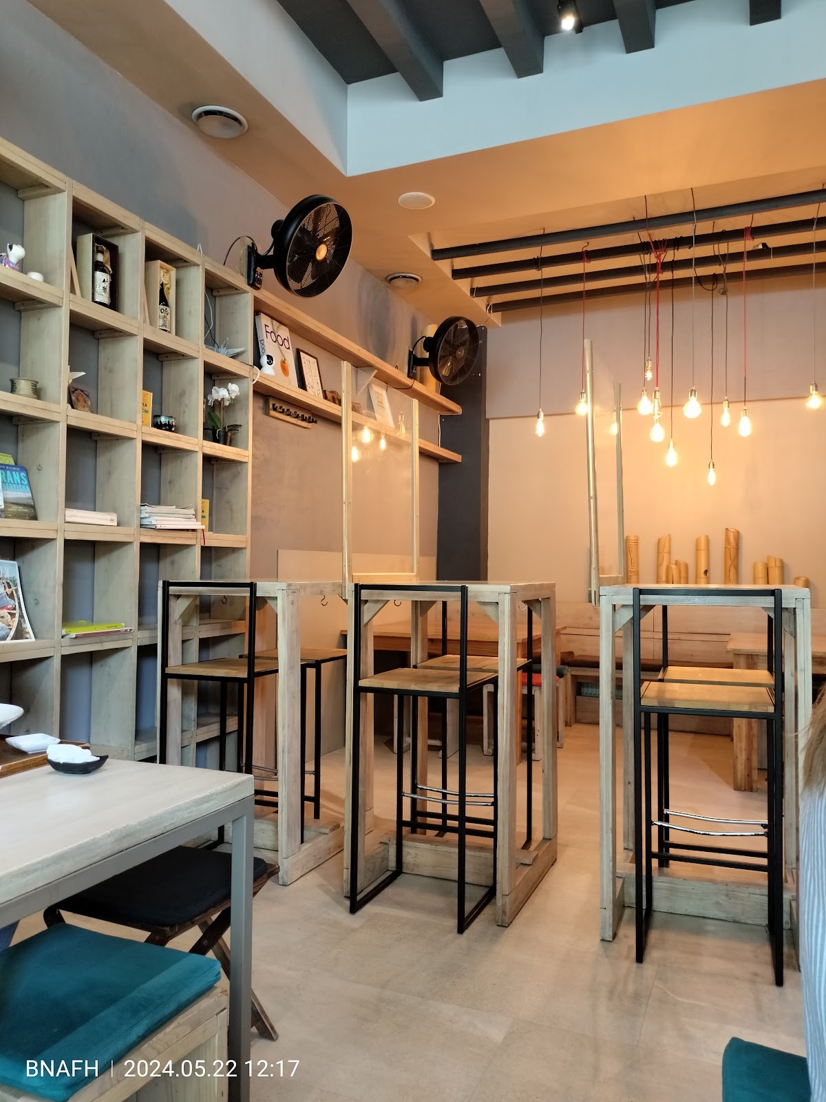 UKI UKI: the place