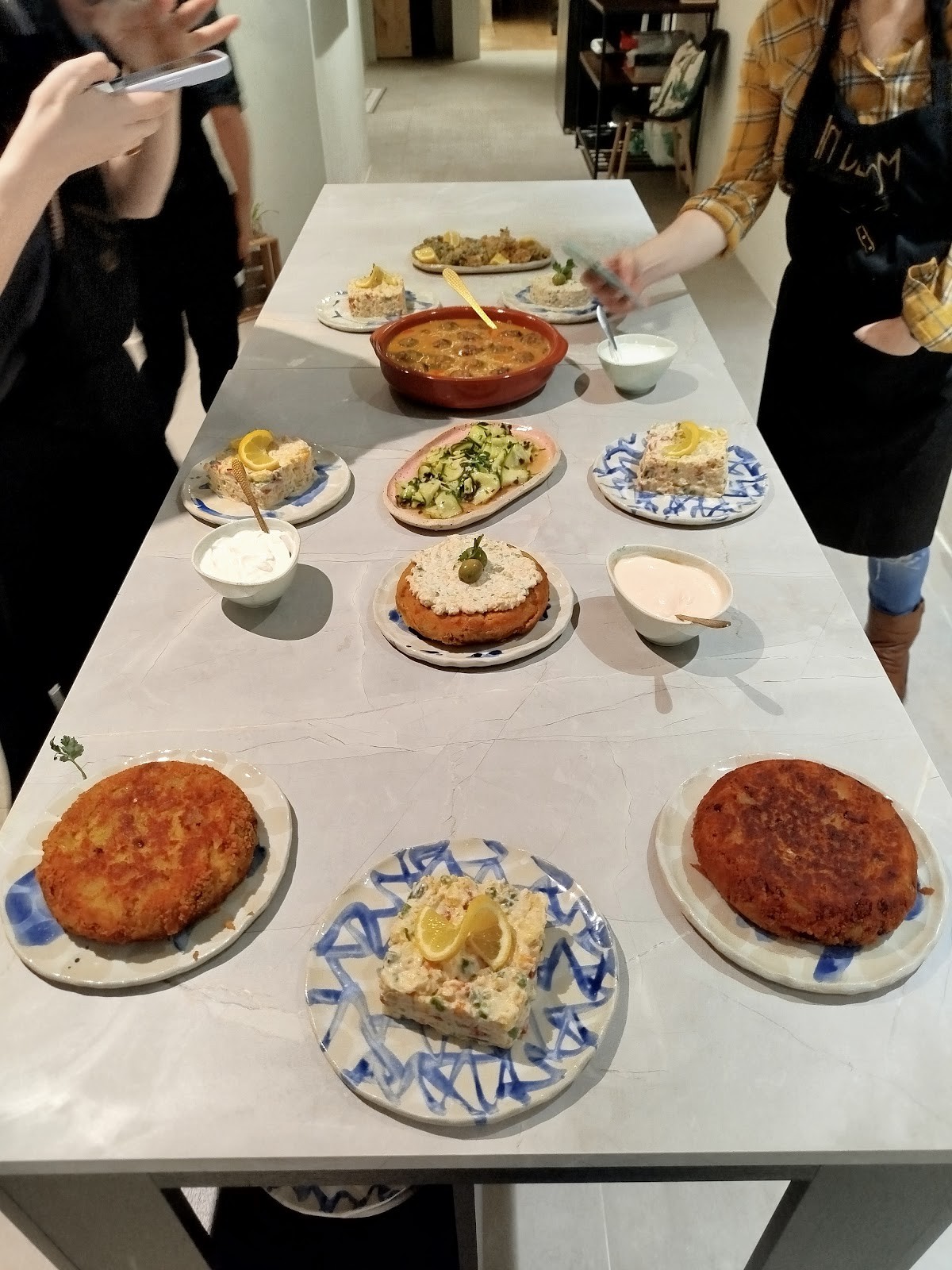 In Bloom cooking school: food & drinks