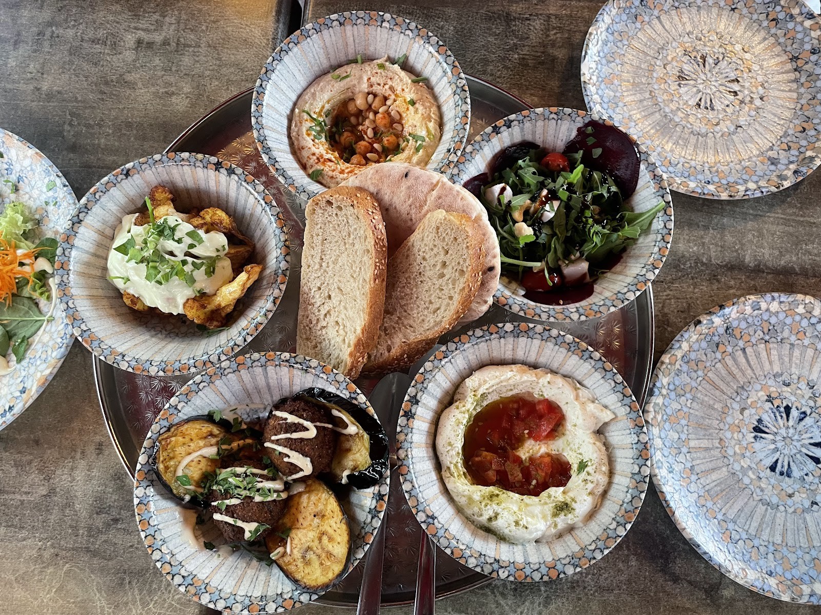 269 TwoSixNine Vegan Restaurant Frankfurt: food & drinks