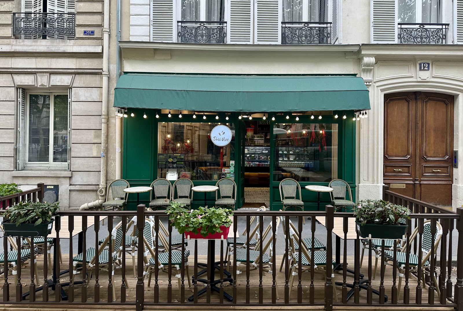 Deli Viêt: the place