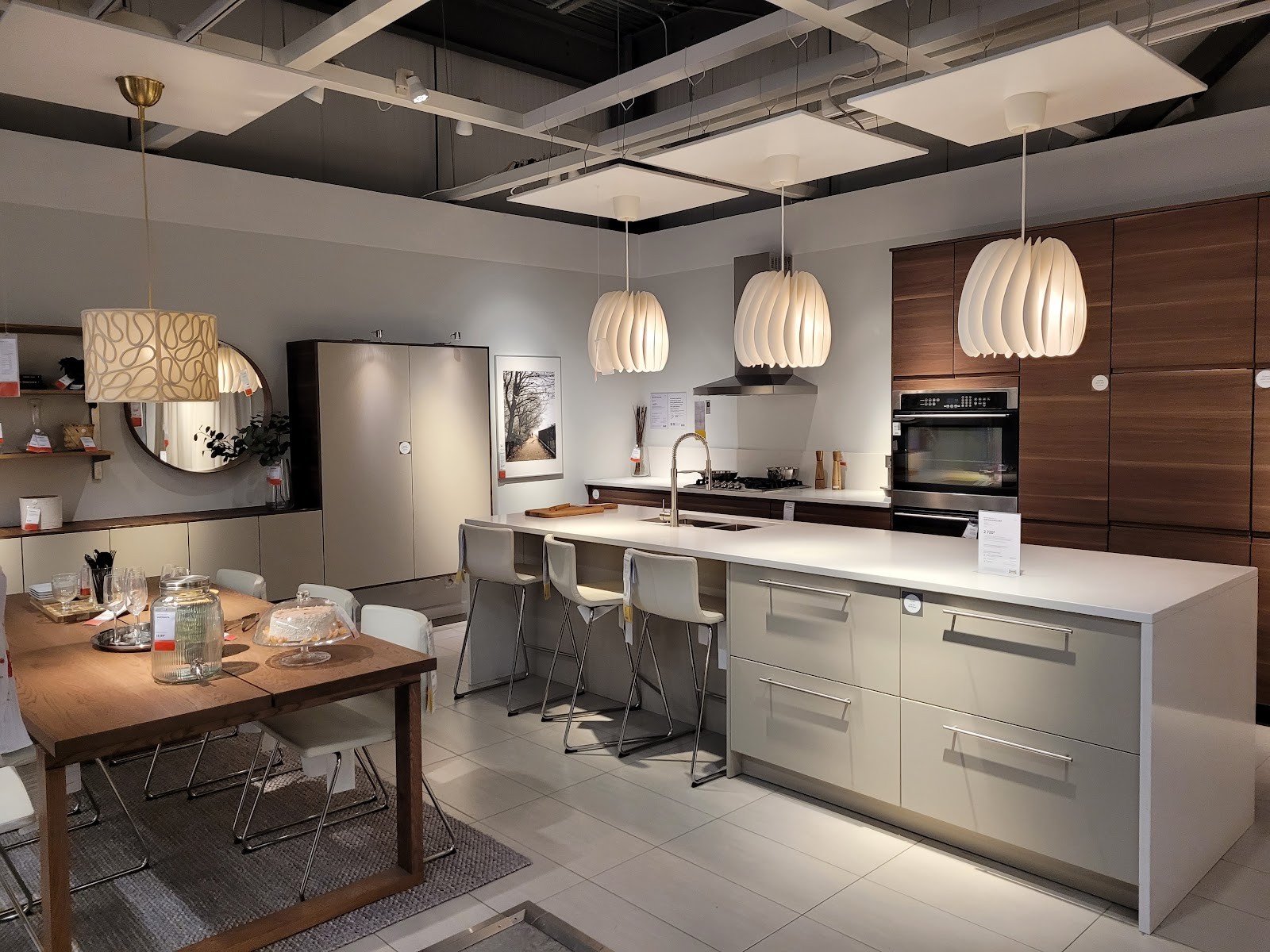 IKEA Montreal: the place