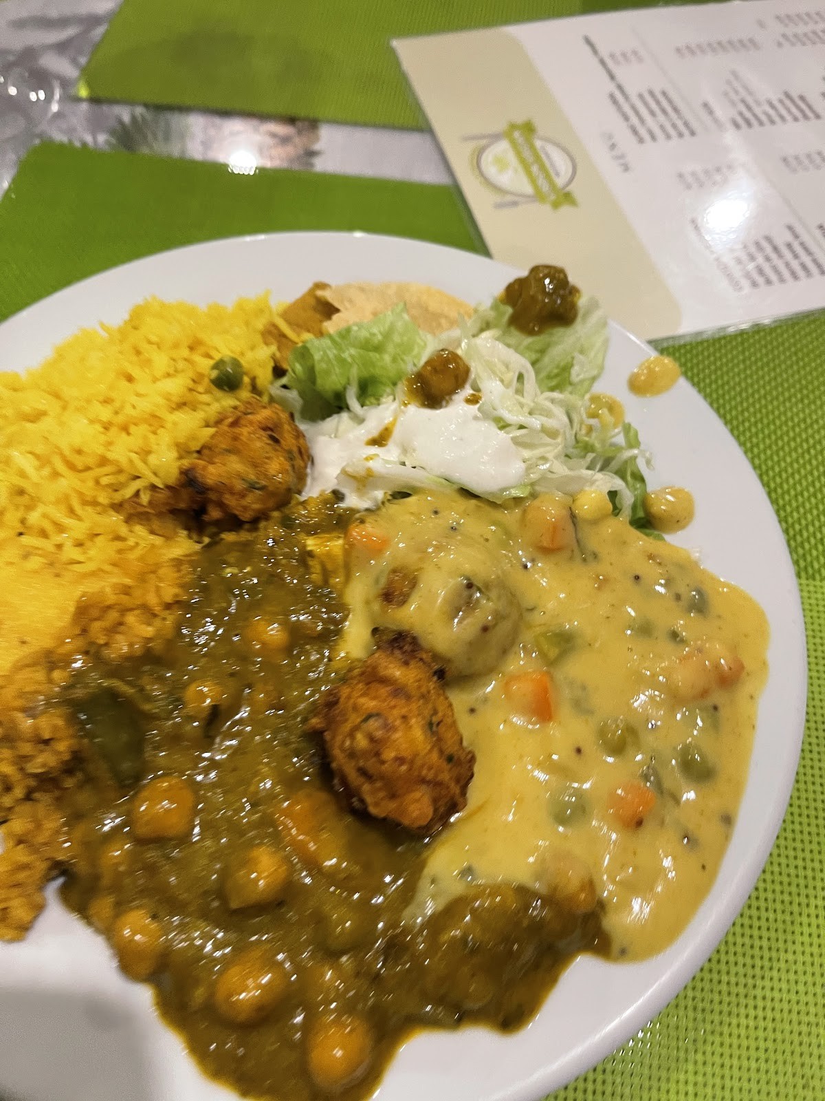 Lisbon Vegan Restaurante: food & drinks