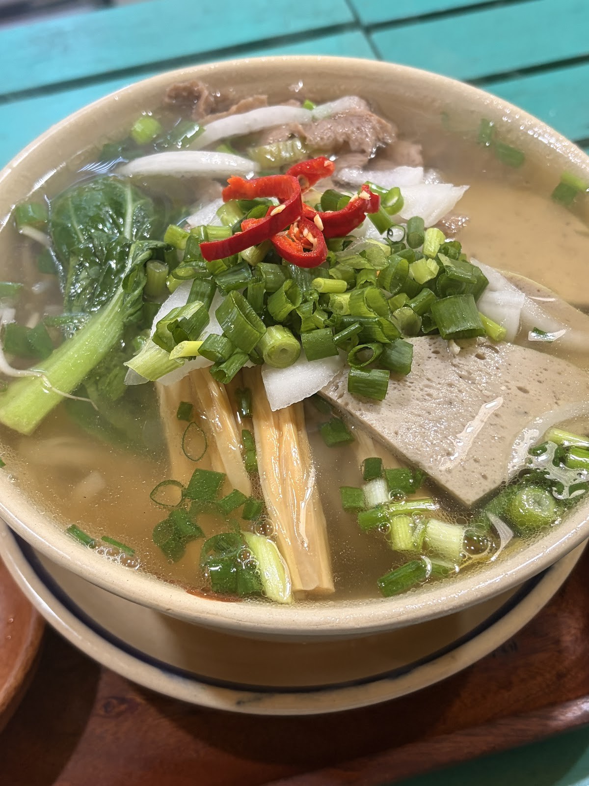 Ngoc Hoan Cafe: food & drinks