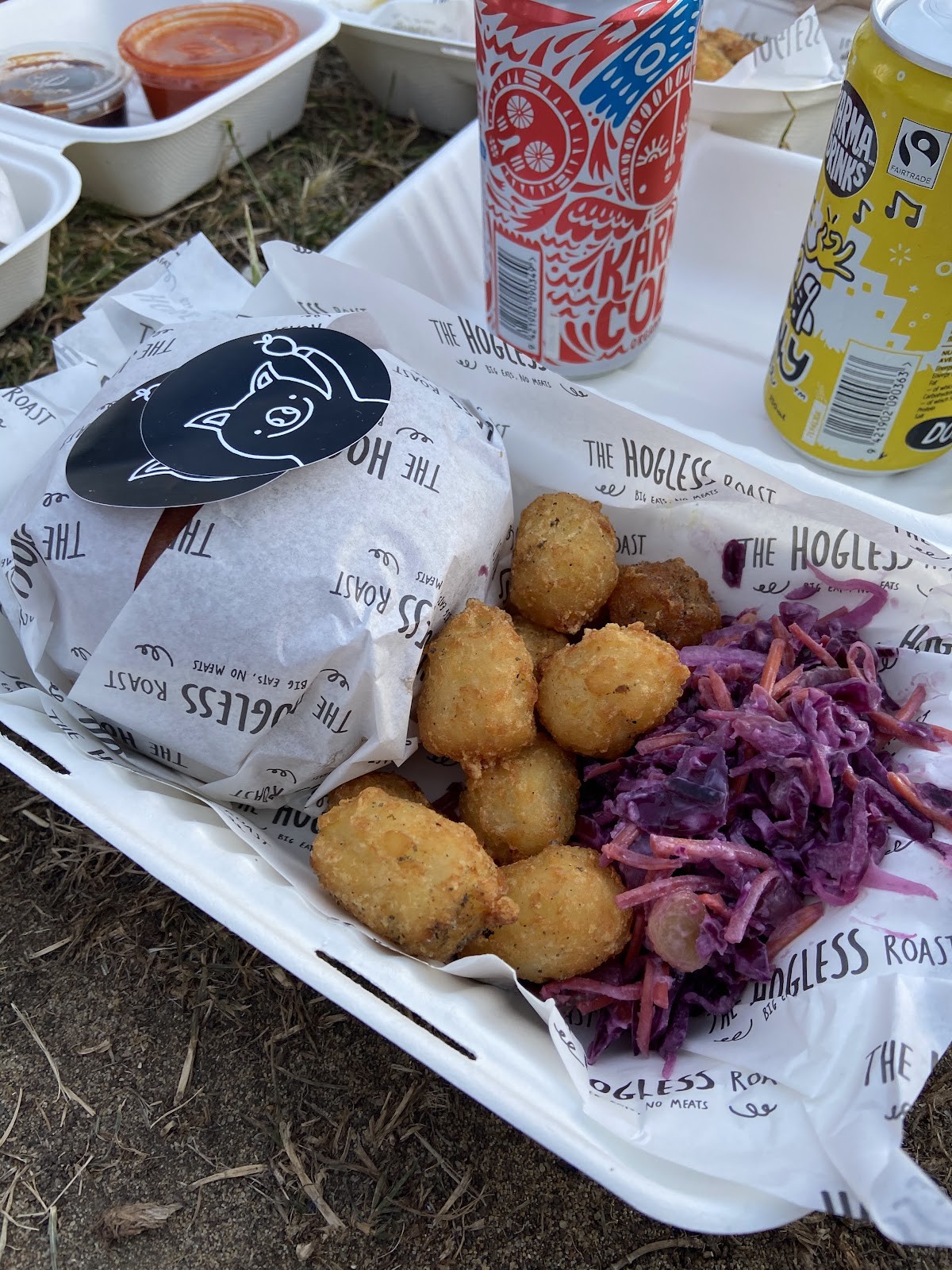 The Hogless Roast: food & drinks